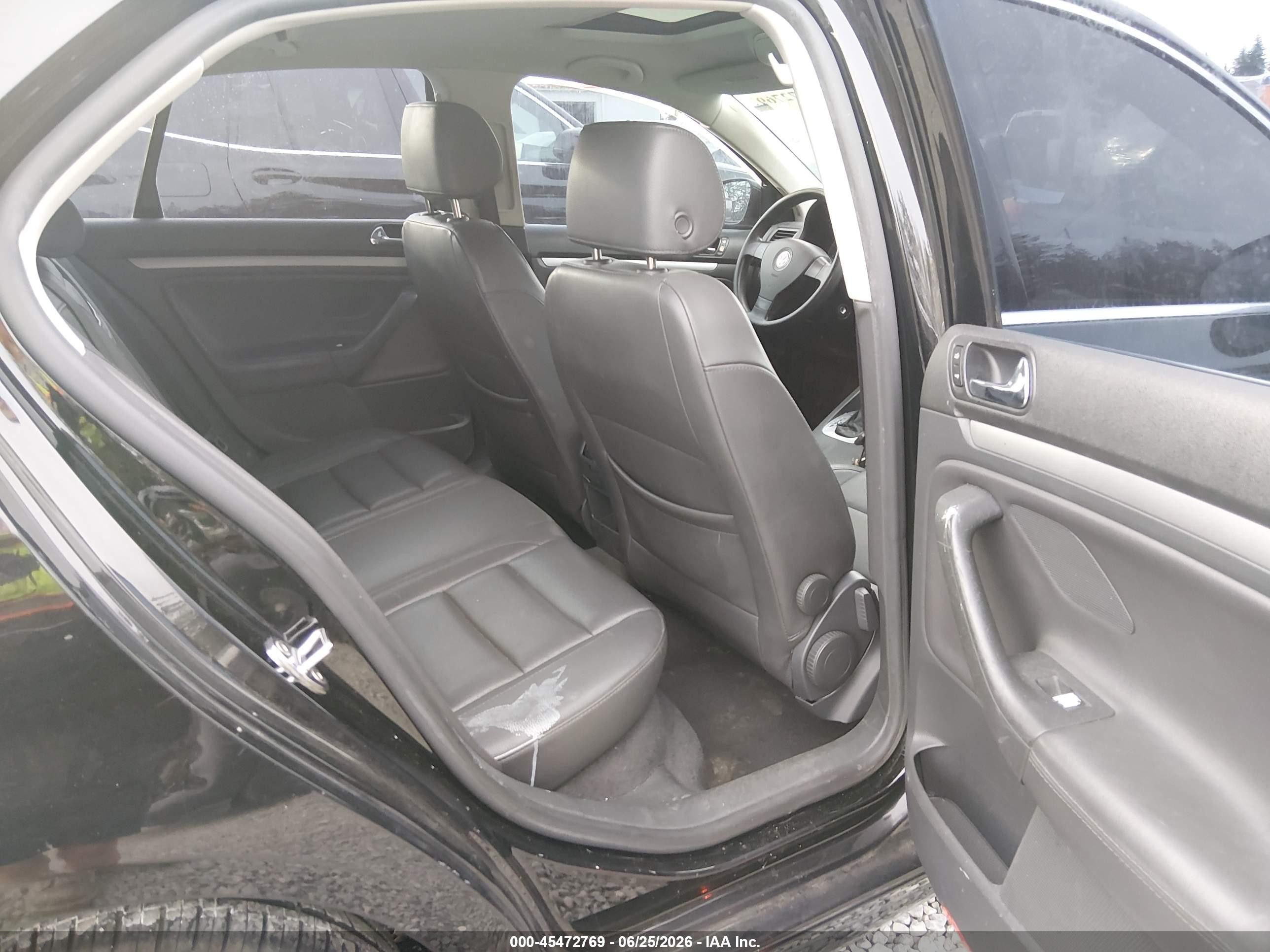 2005 Volkswagen Jetta 2.5 Black vin: 3VWSF71K55M628086