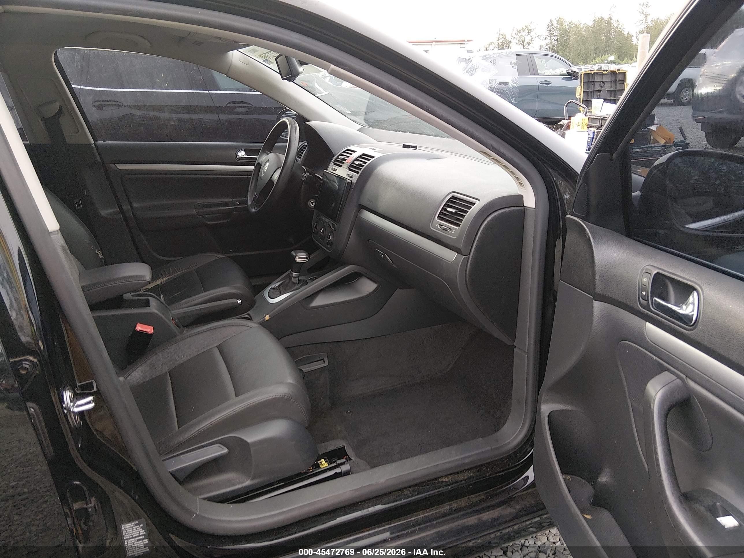 2005 Volkswagen Jetta 2.5 Black vin: 3VWSF71K55M628086