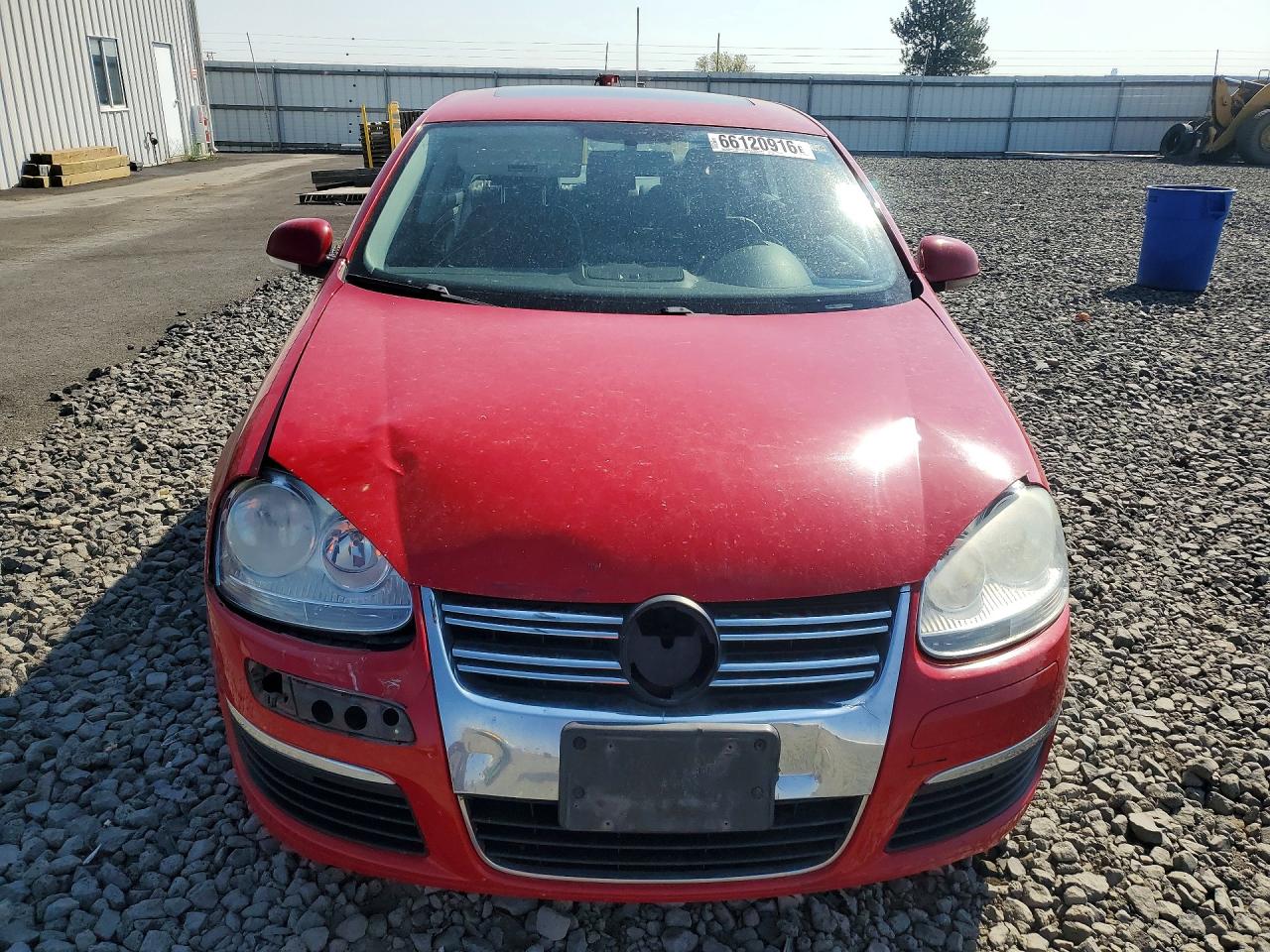 2007 Volkswagen Jetta 2.5 Option Package 1 Red vin: 3VWSF71K57M063311