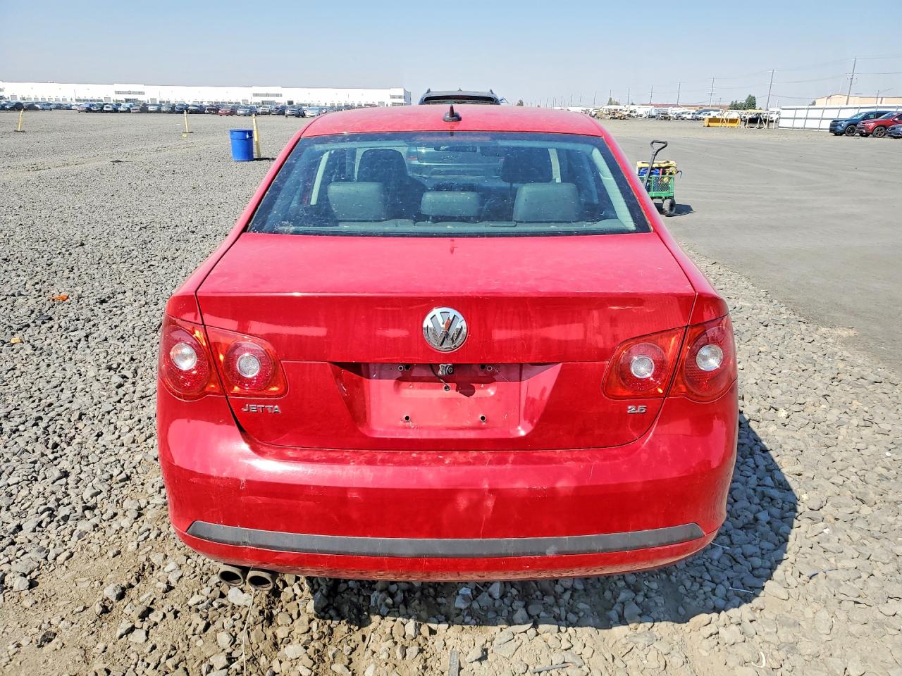 2007 Volkswagen Jetta 2.5 Option Package 1 Red vin: 3VWSF71K57M063311