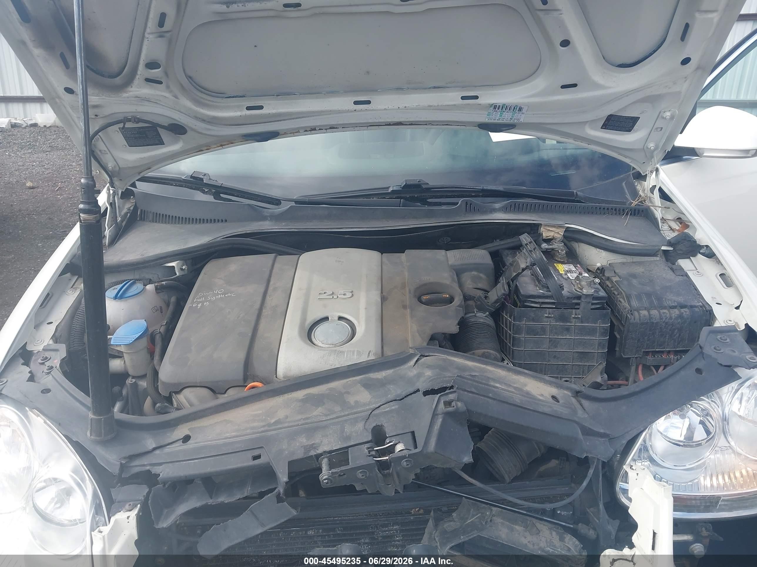 2007 Volkswagen Jetta 2.5 Белый vin: 3VWSF71K67M024193