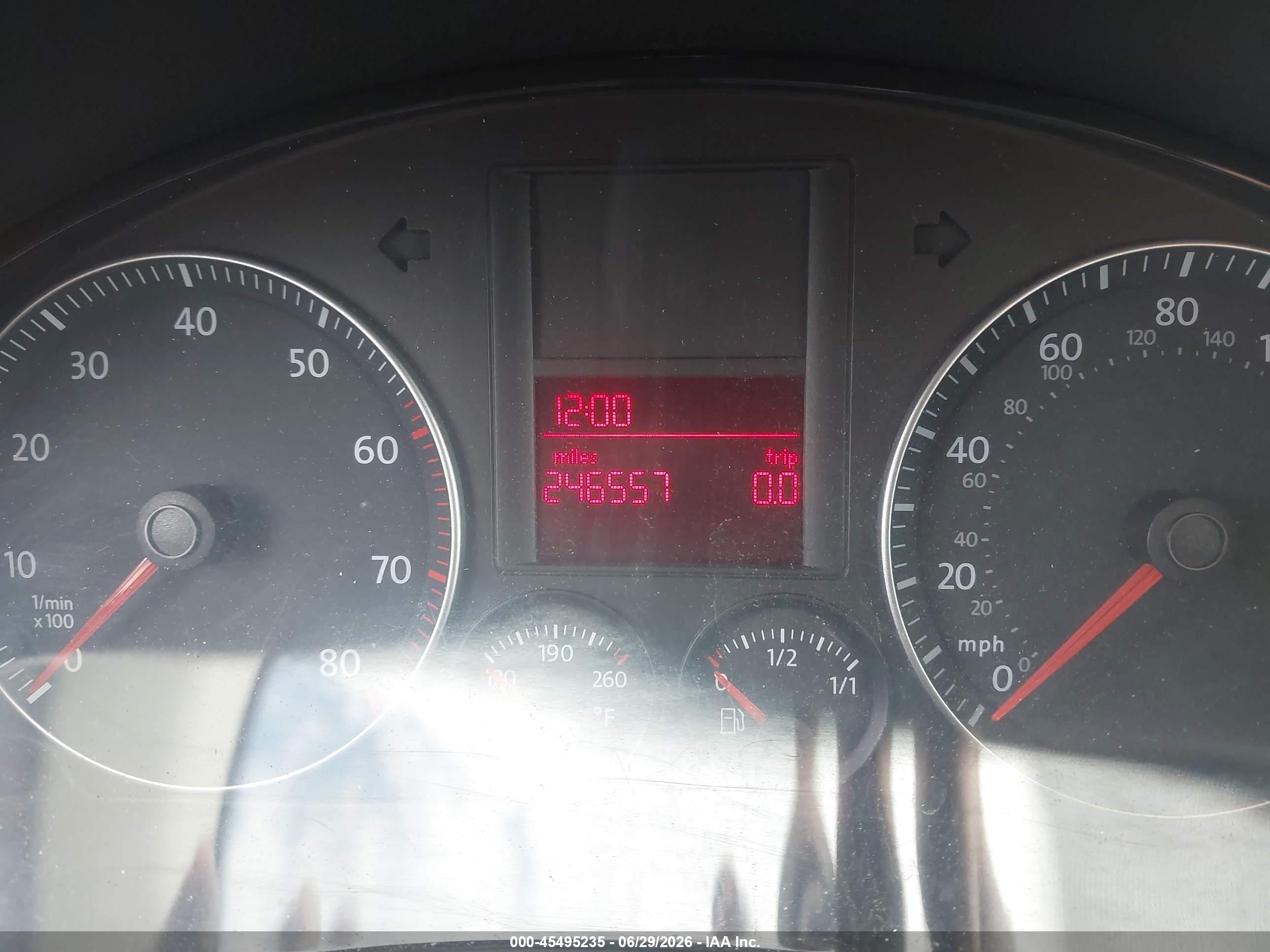 2007 Volkswagen Jetta 2.5 Белый vin: 3VWSF71K67M024193