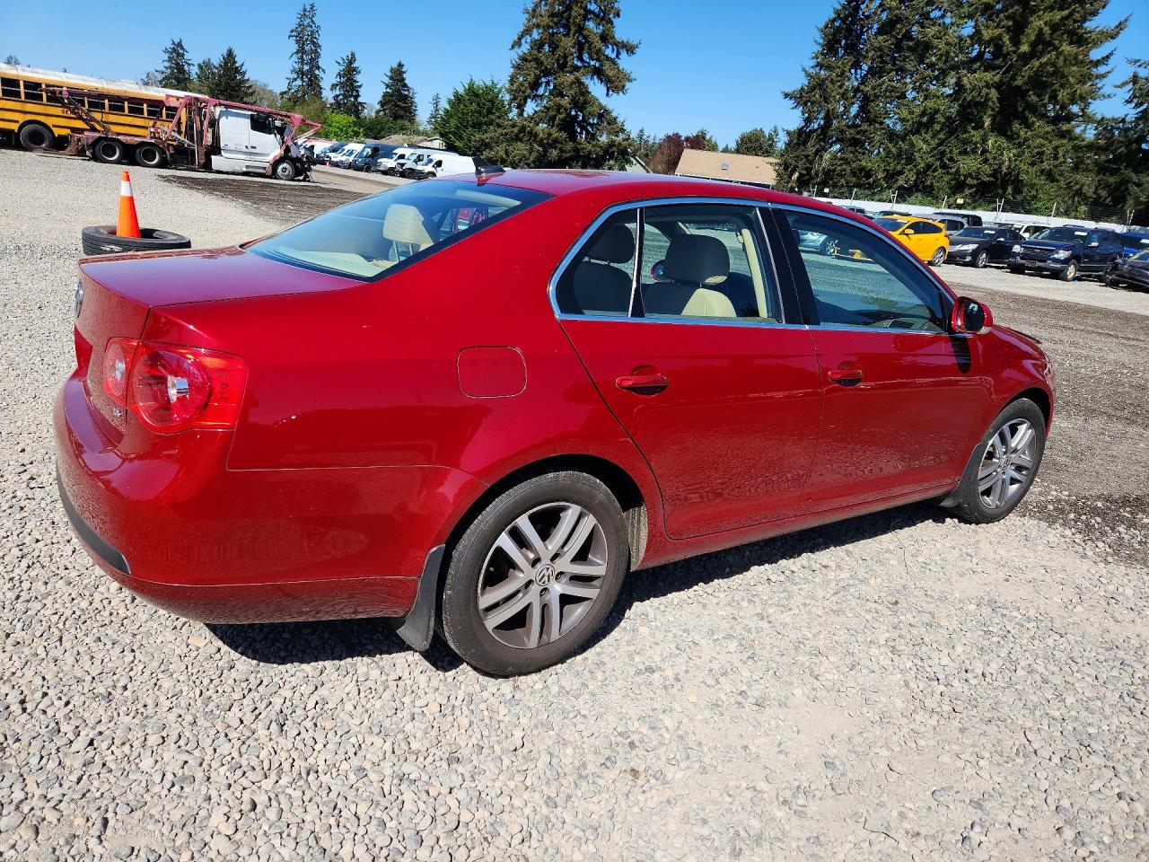 2006 Volkswagen Jetta 2.5 Option Package 1 Burgundy vin: 3VWSF71K76M619925
