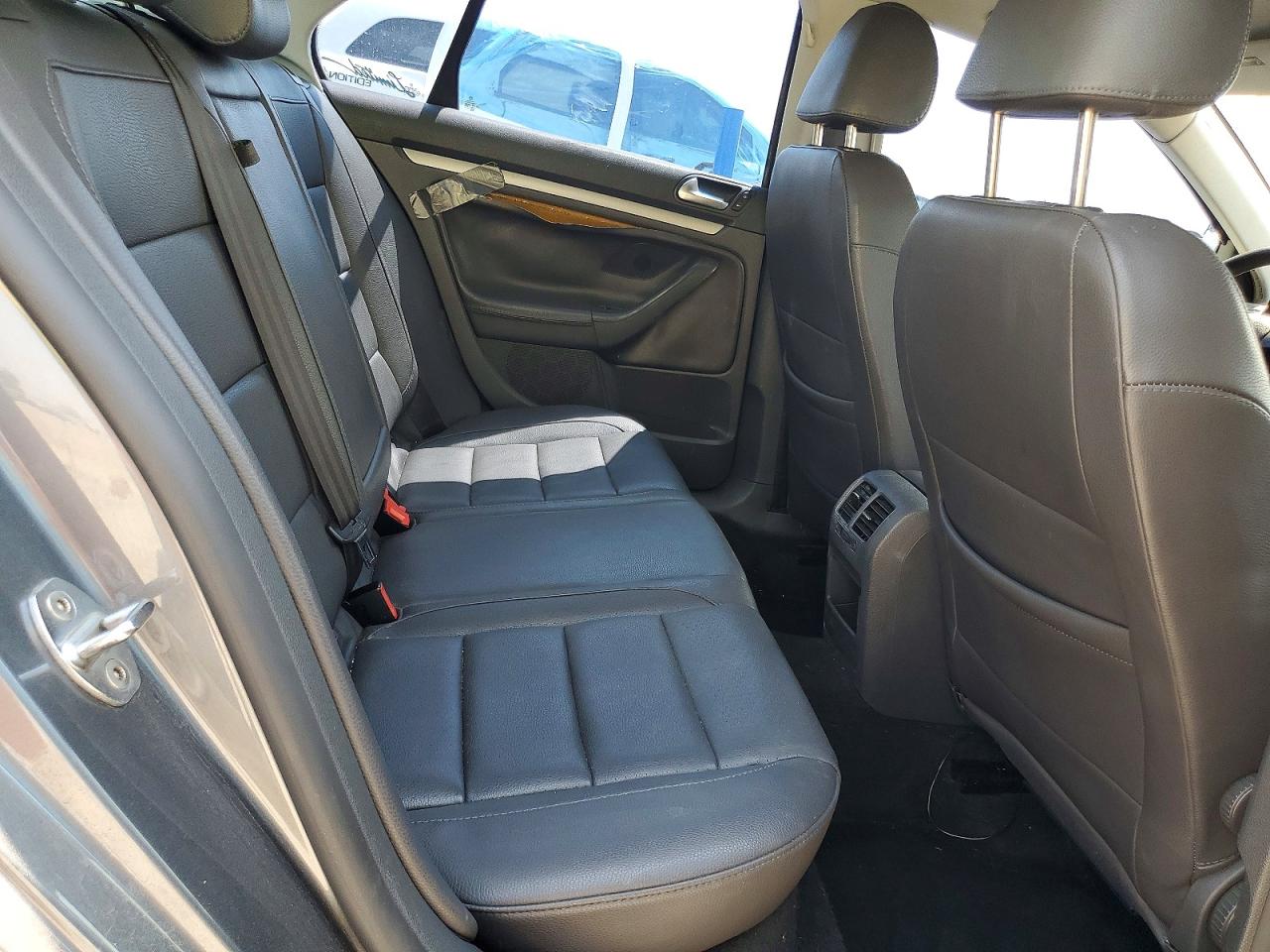 2007 Volkswagen Jetta 2.5 Option Package 1 Gray vin: 3VWSF71K77M023229