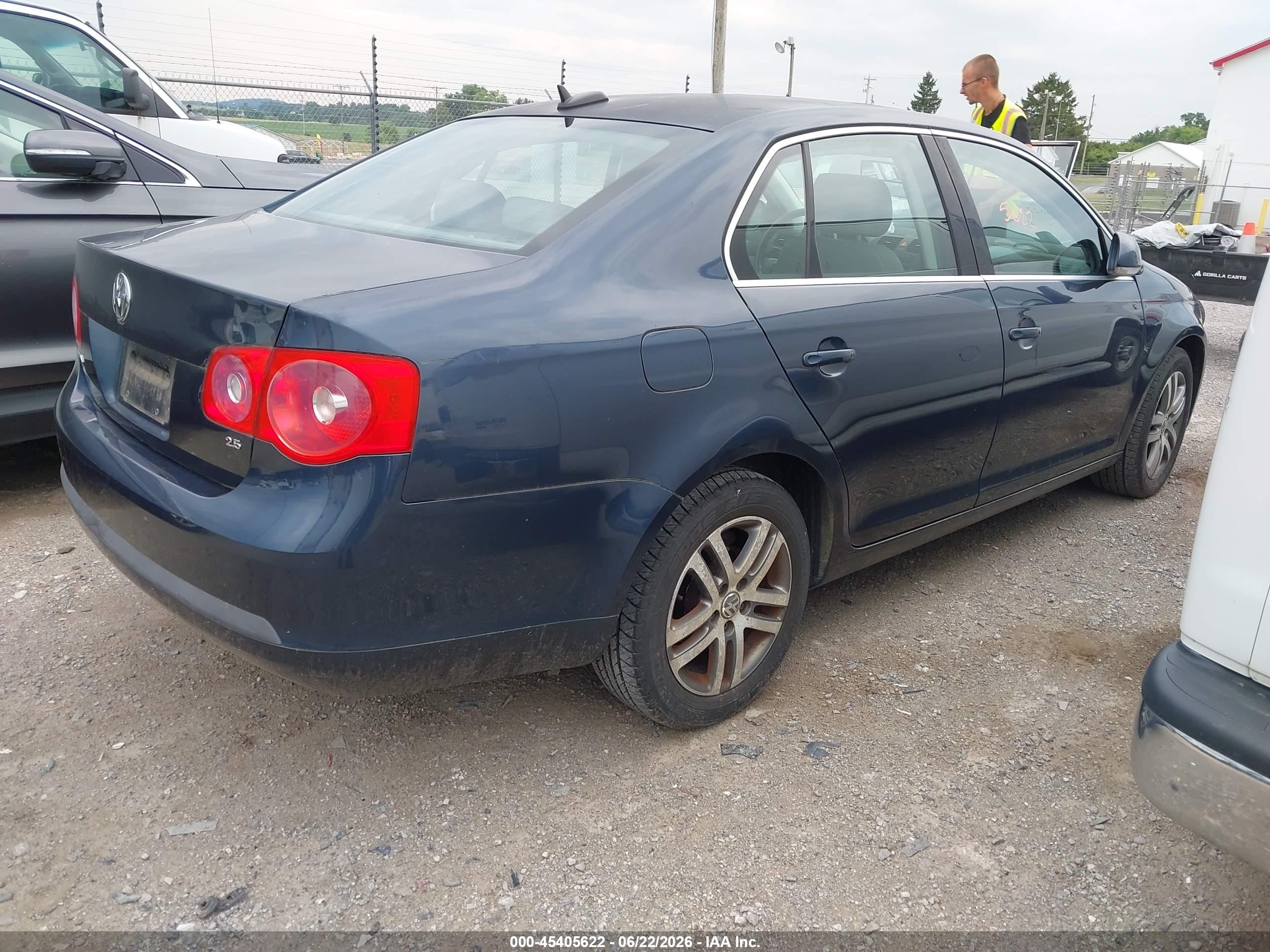 2006 Volkswagen Jetta 2.5 Blue vin: 3VWSF71K86M827165