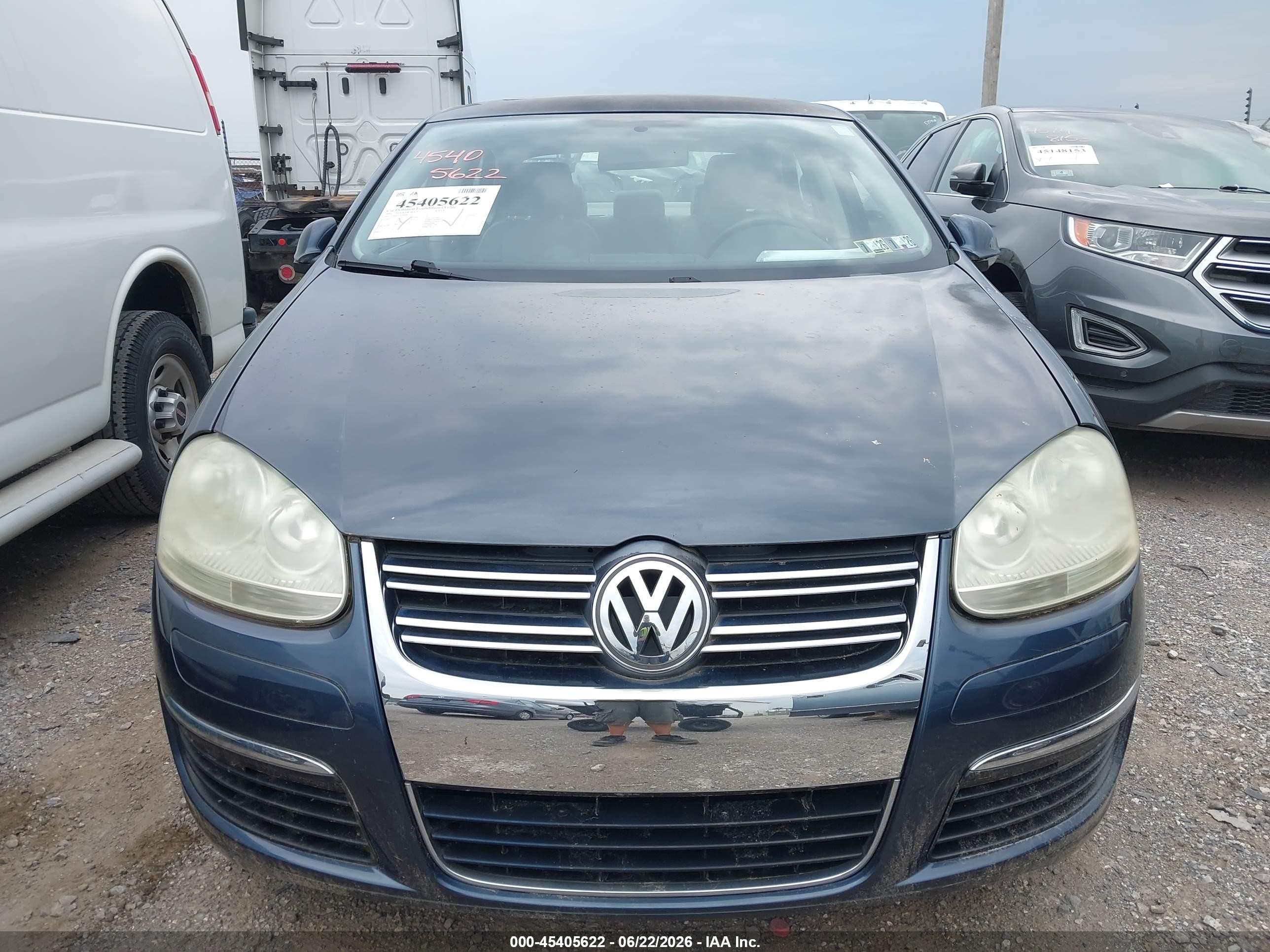 2006 Volkswagen Jetta 2.5 Blue vin: 3VWSF71K86M827165