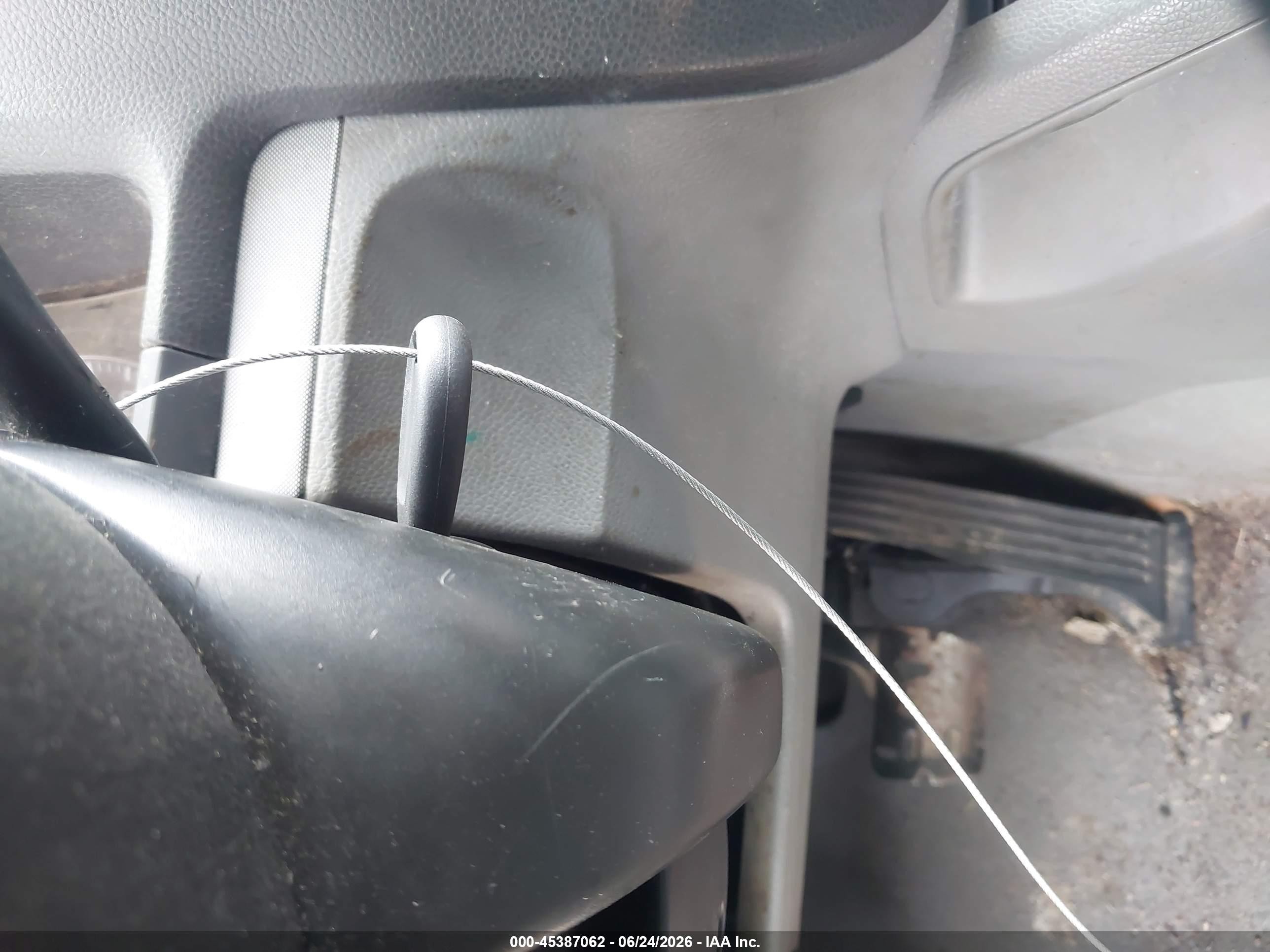 2006 Volkswagen Jetta 2.5 Silver vin: 3VWSF81K86M797185