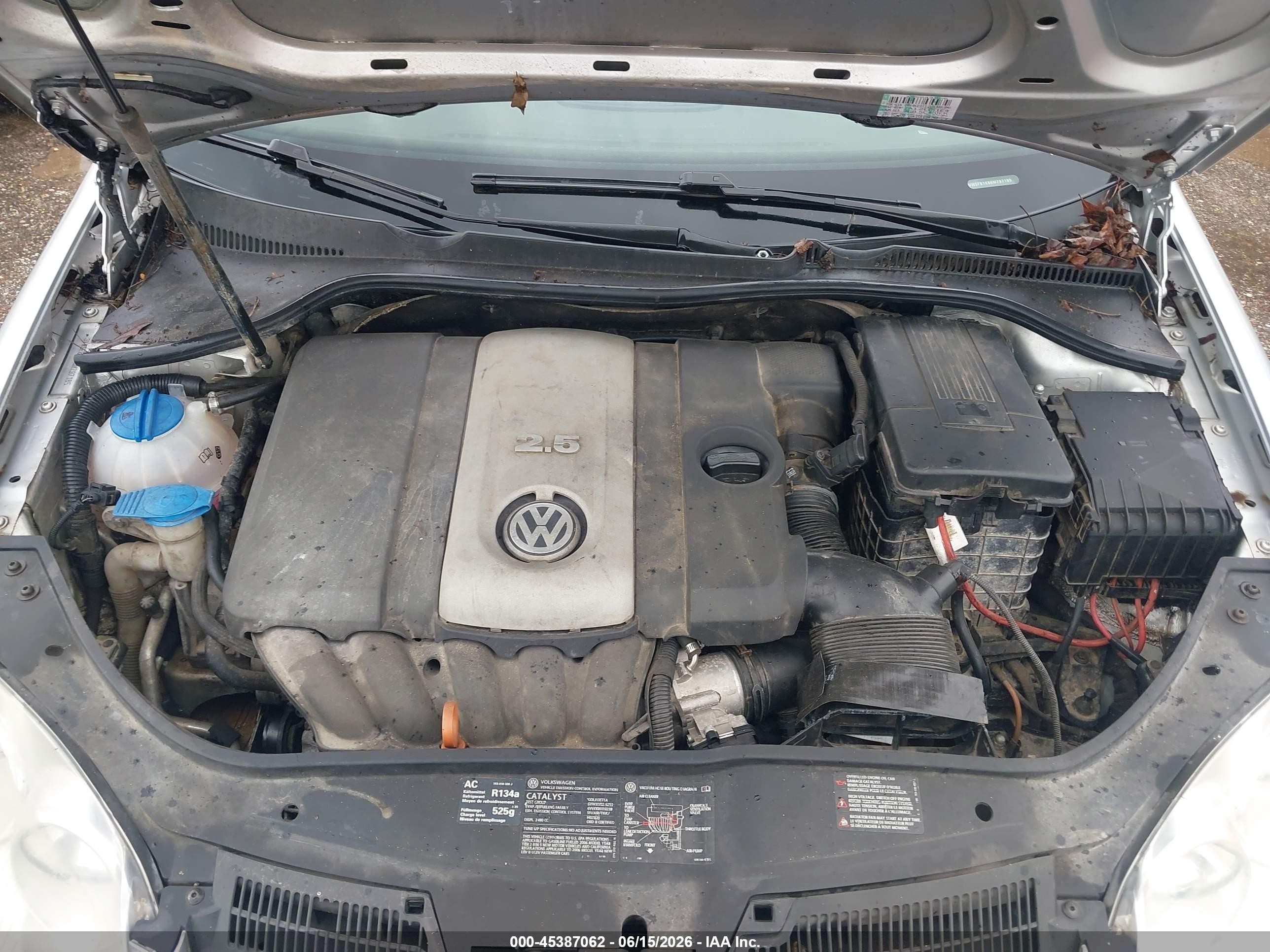 2006 Volkswagen Jetta 2.5 Silver vin: 3VWSF81K86M797185