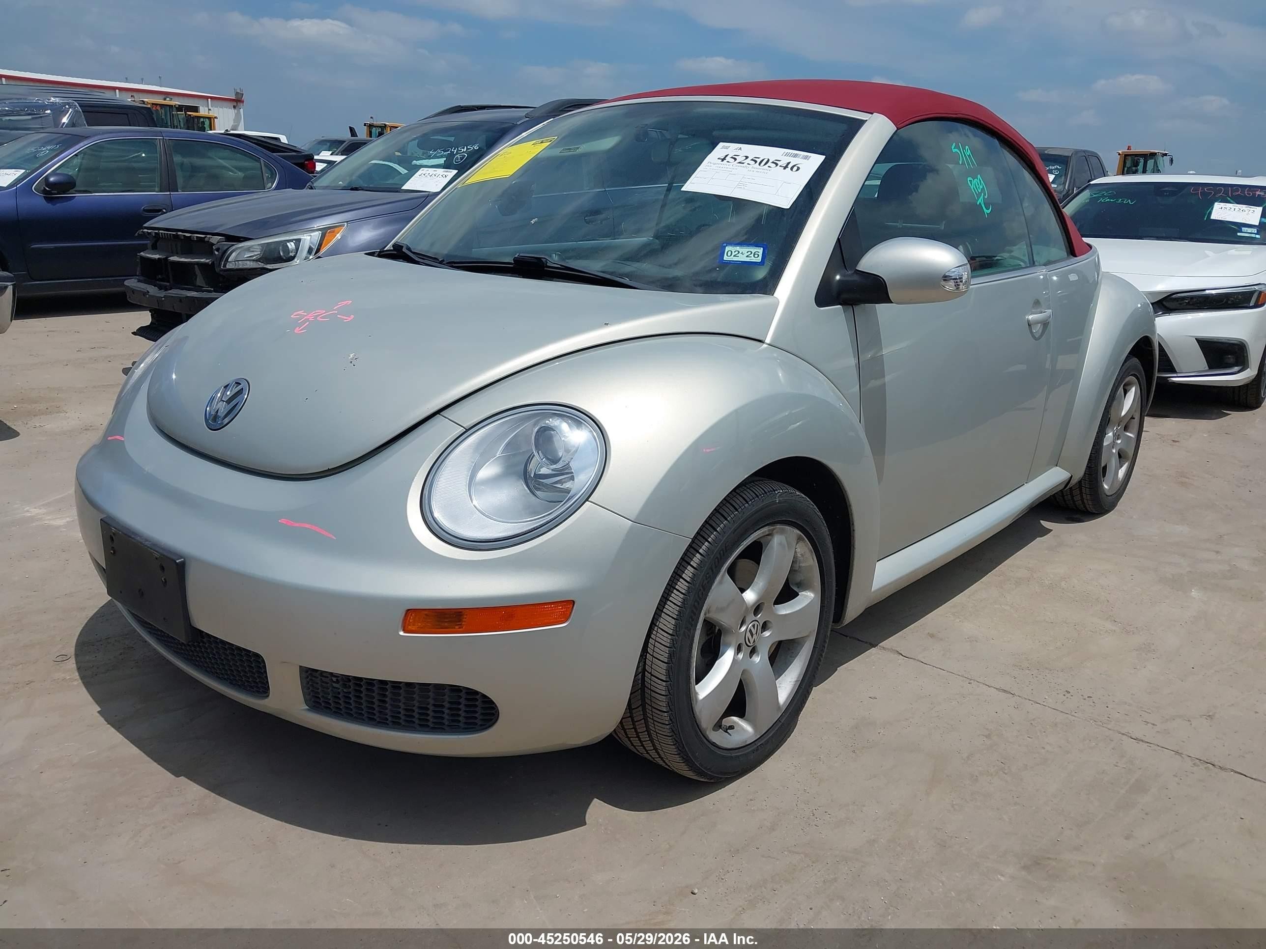 2009 Volkswagen New Beetle 2.5l Blush Edition Серебряный vin: 3VWSG31Y19M410808