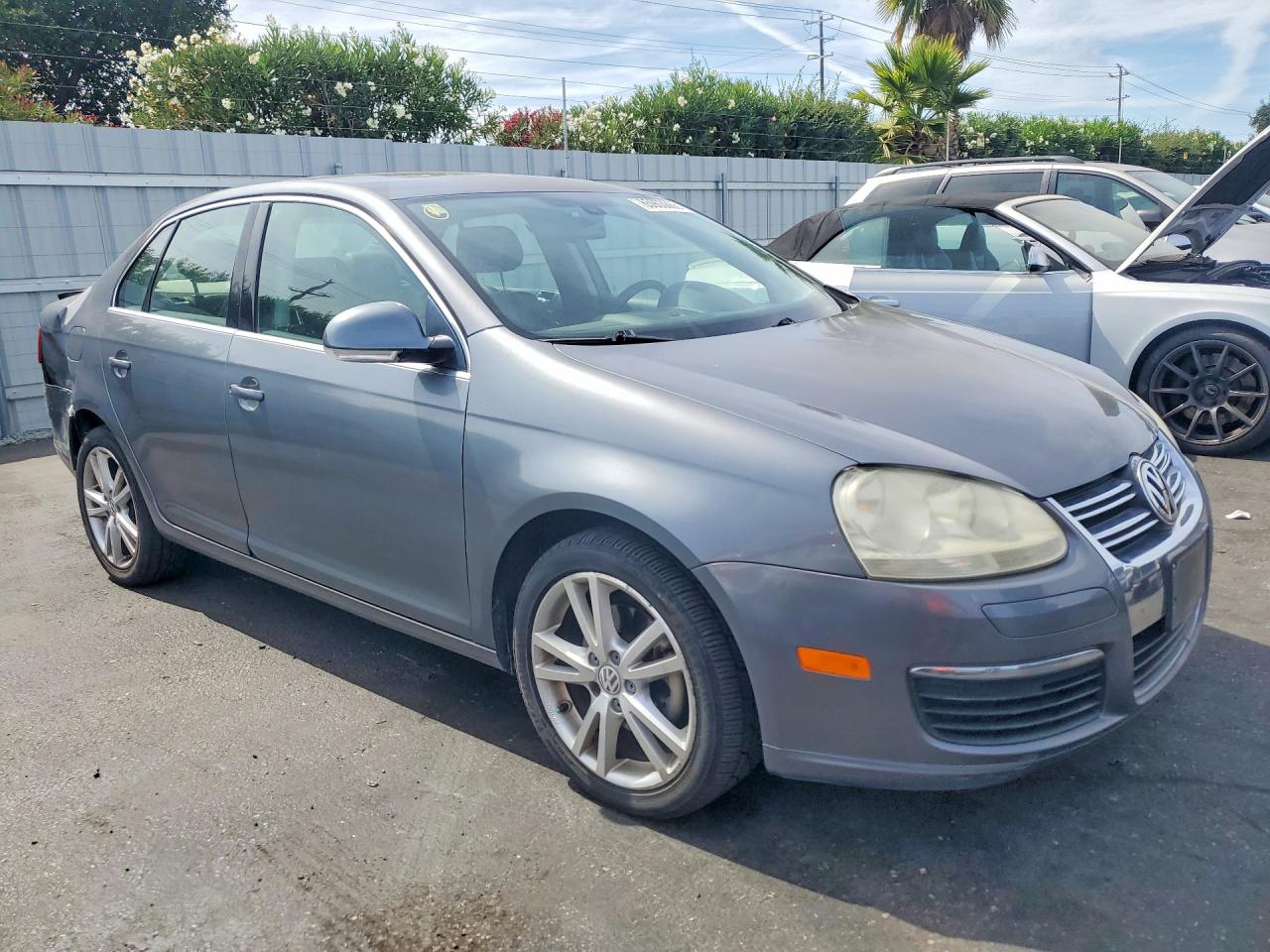 2005 Volkswagen New Jetta 2.5l Option Package 1 Charcoal vin: 3VWSG71K05M637243