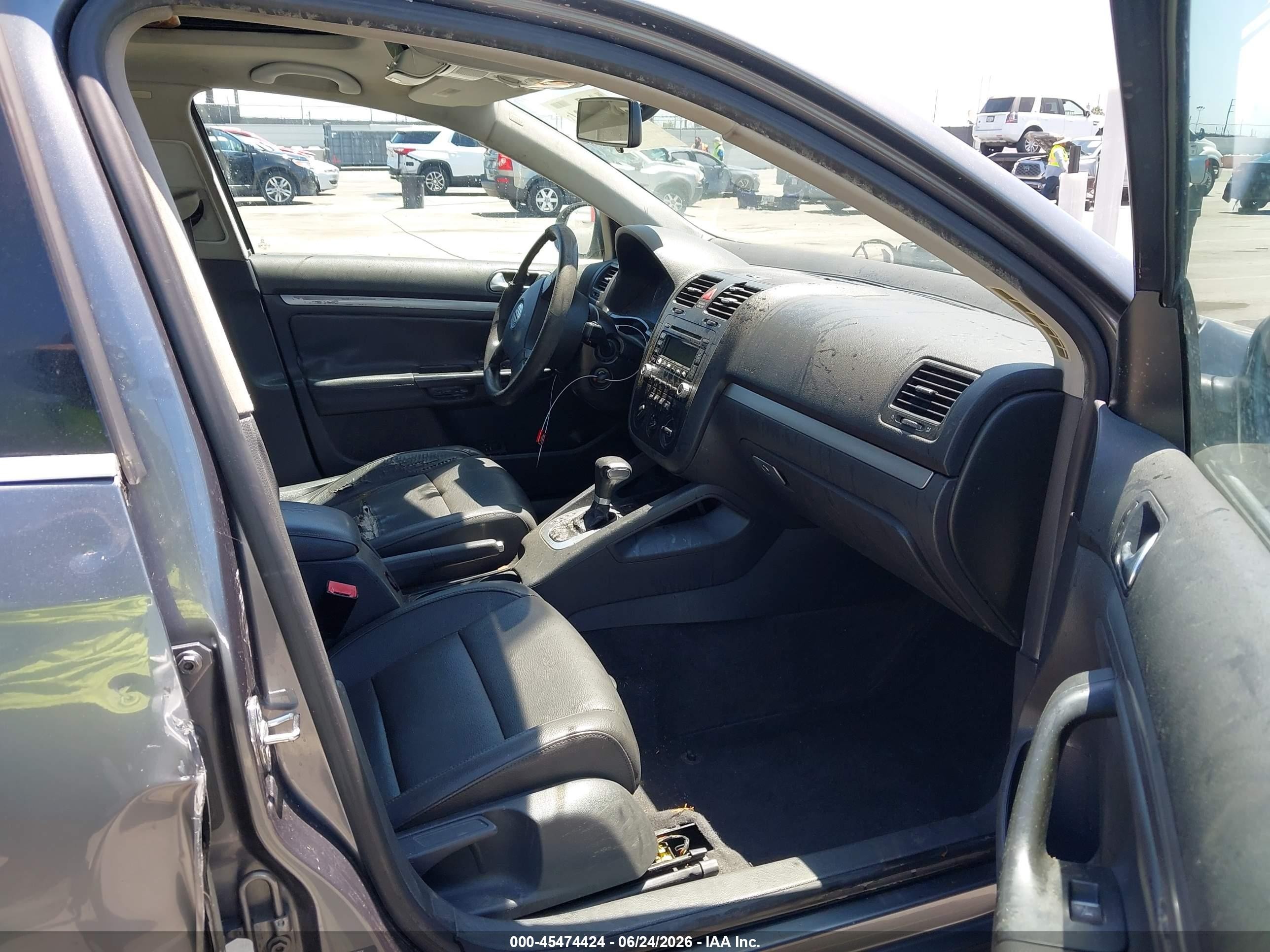 2006 Volkswagen Jetta 2.5 Gray vin: 3VWSG71K06M656795