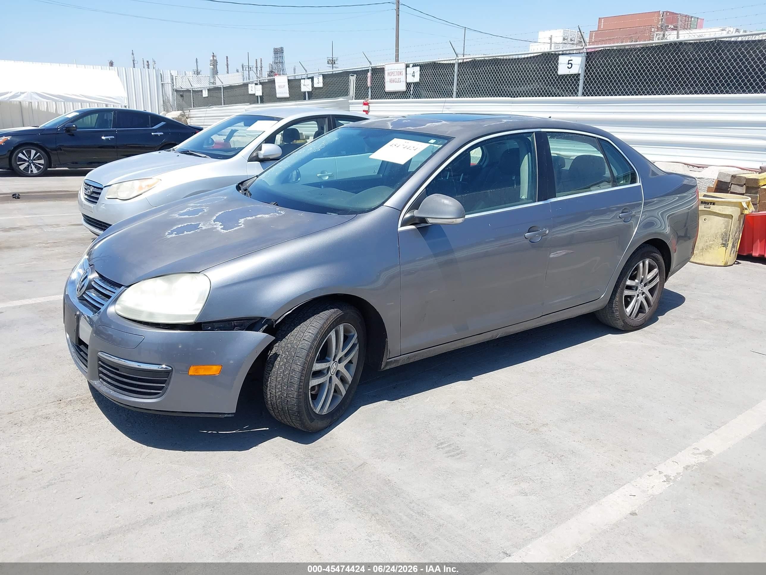 2006 Volkswagen Jetta 2.5 Gray vin: 3VWSG71K06M656795