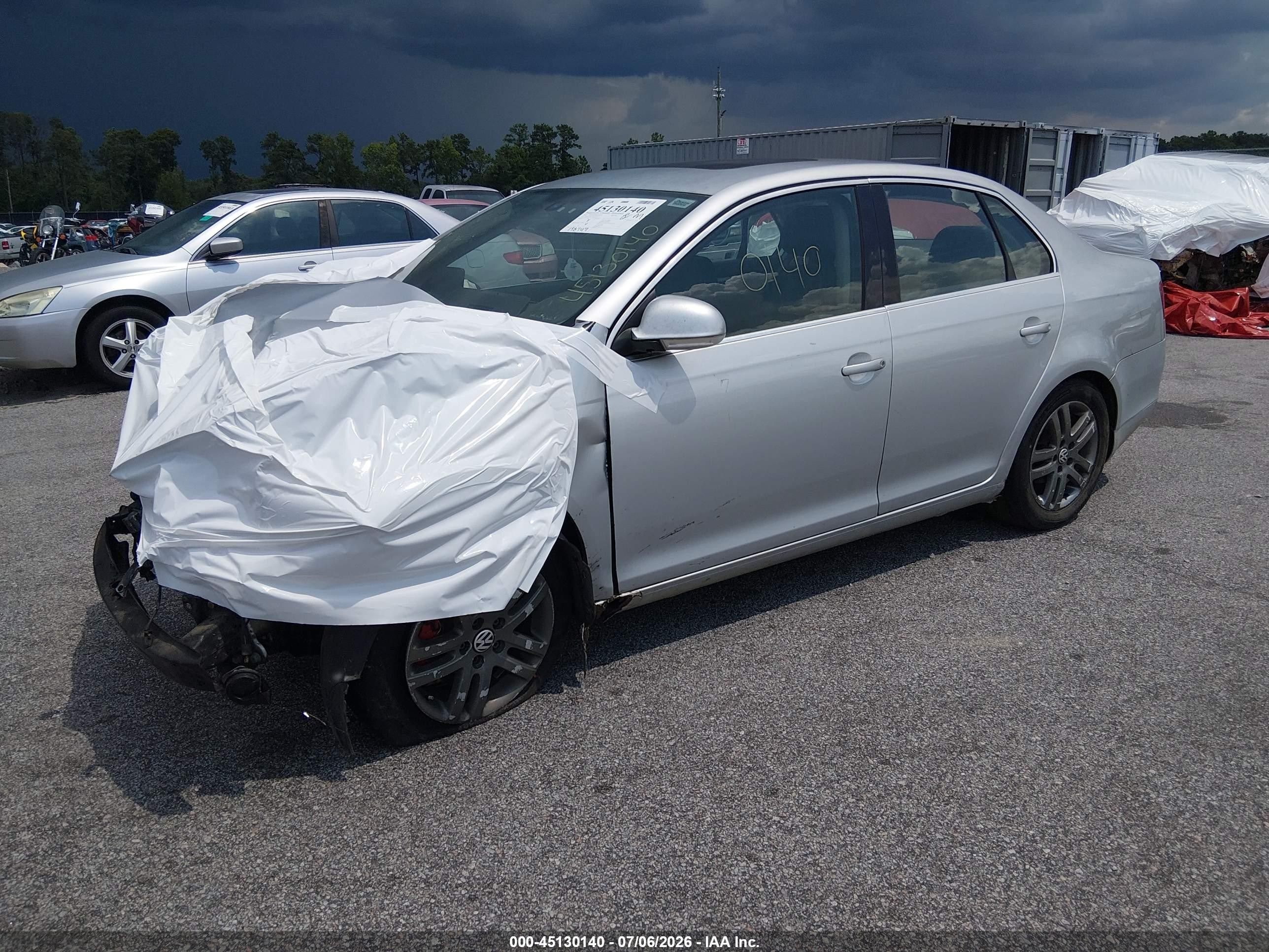 2005 Volkswagen Jetta 2.5 Серебряный vin: 3VWSG71K25M622596