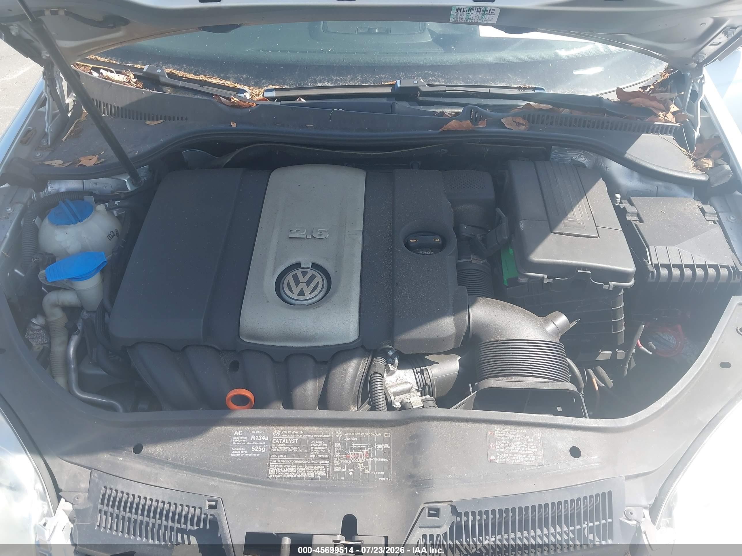 2006 Volkswagen Jetta 2.5 Silver vin: 3VWSG71K66M833611