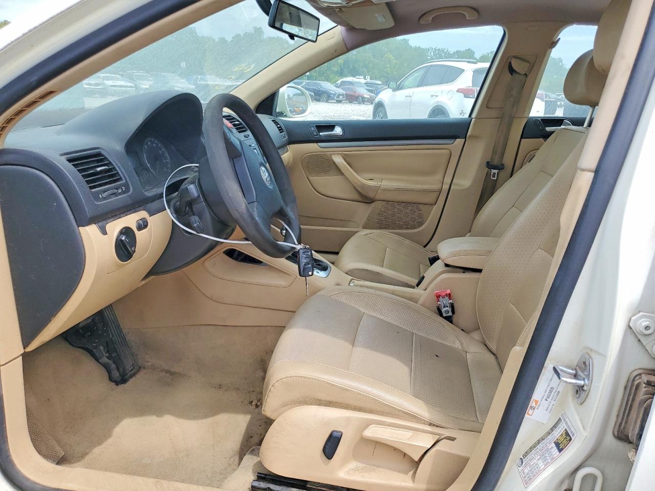 2007 Volkswagen Jetta 2.5 Option Package 1 Белый vin: 3VWSG71KX7M033069