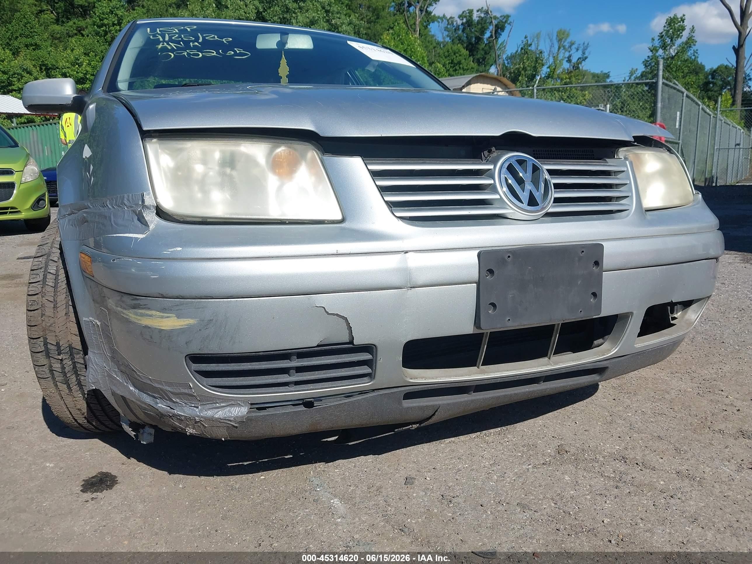 2003 Volkswagen Jetta Gls 2.0l Серебряный vin: 3VWSK69M03M095265