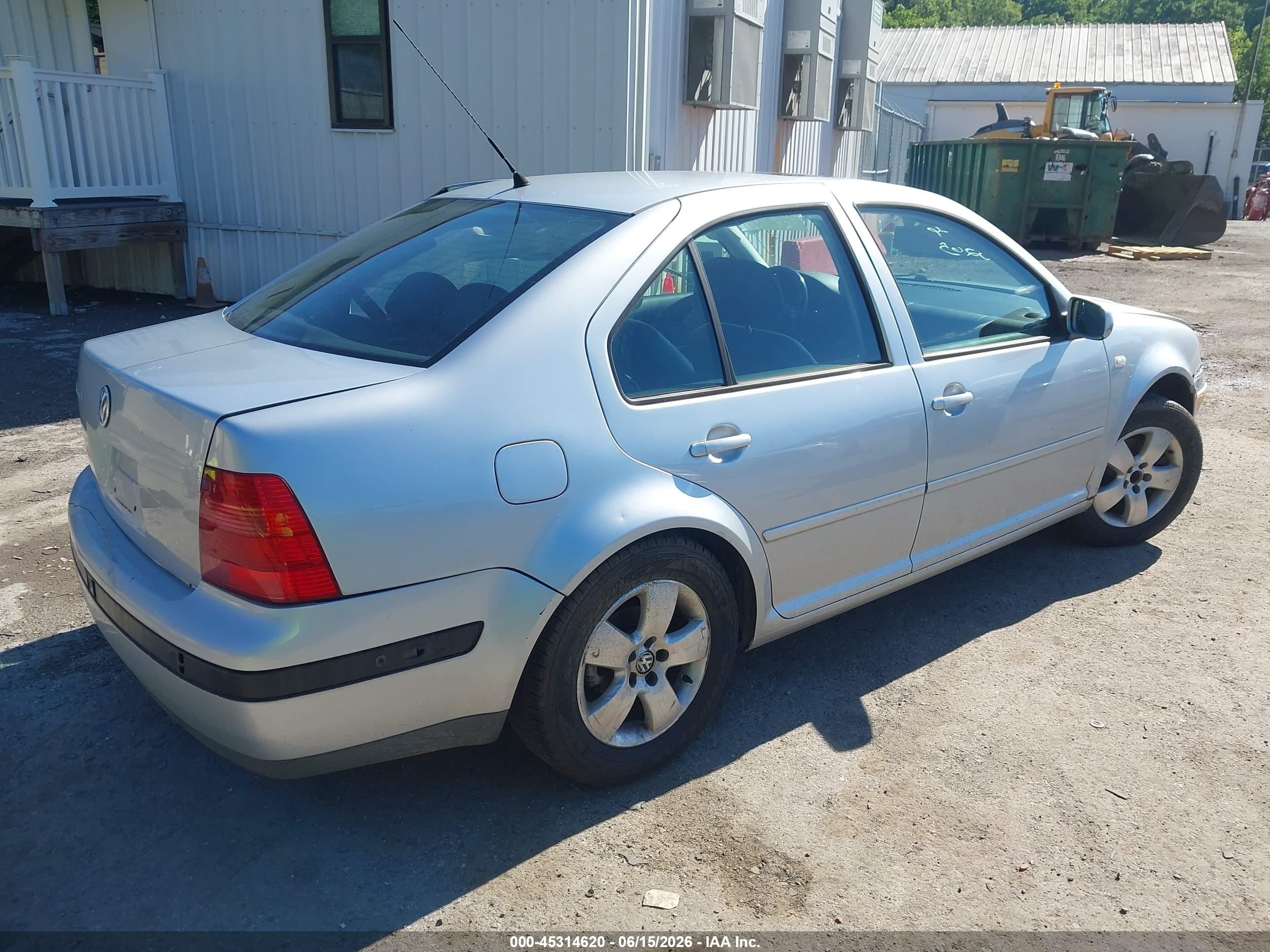 2003 Volkswagen Jetta Gls 2.0l Серебряный vin: 3VWSK69M03M095265