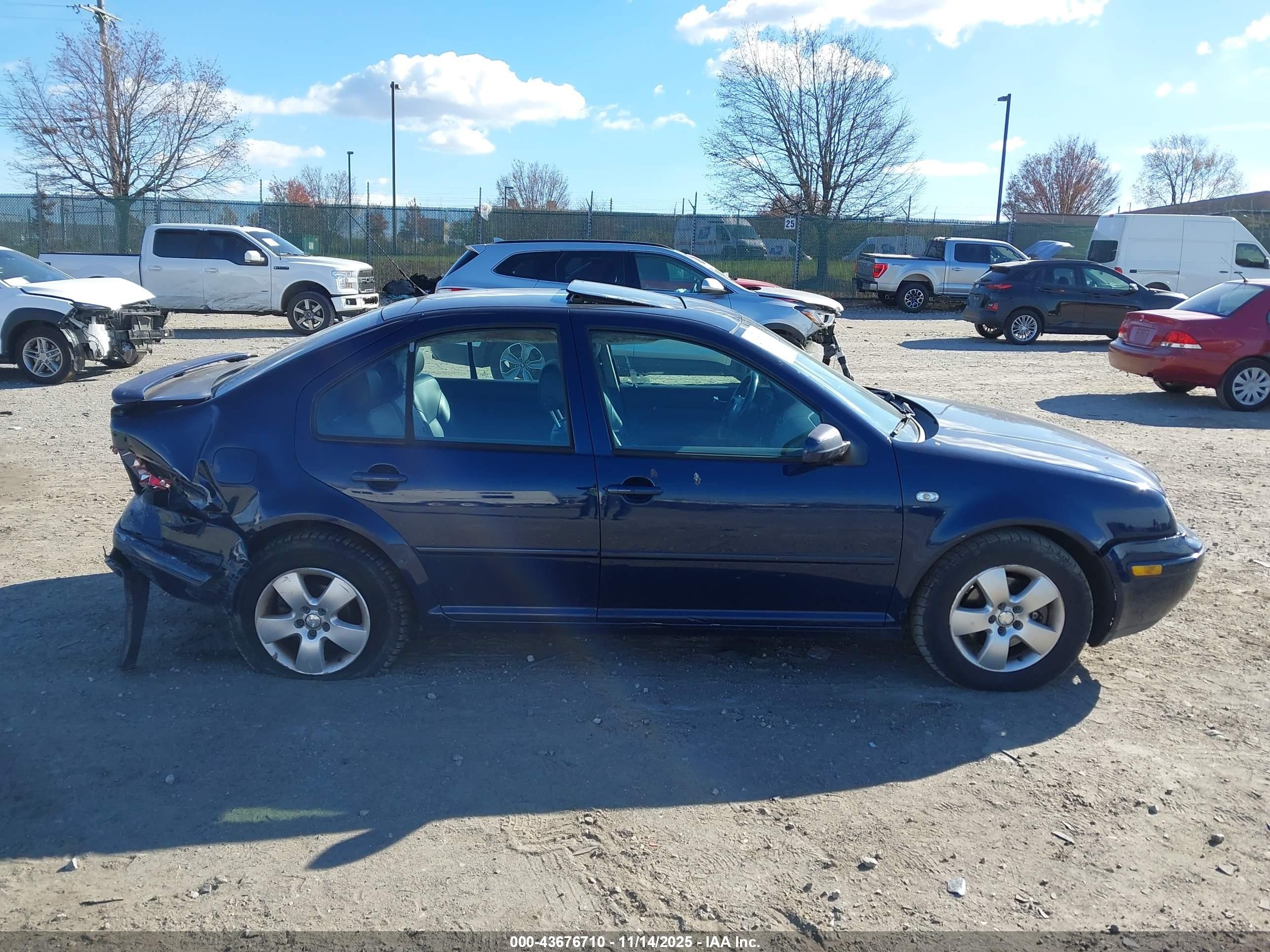 2003 Volkswagen Jetta Gls 2.0l Blue vin: 3VWSK69M43M031617