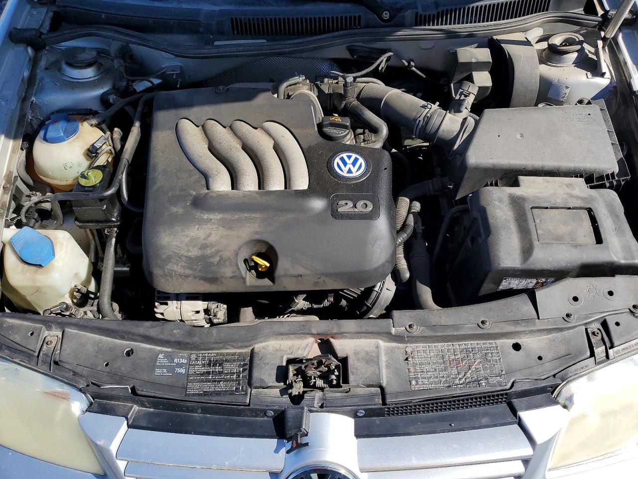 2004 Volkswagen Jetta Gls Серебряный vin: 3VWSK69M74M014585