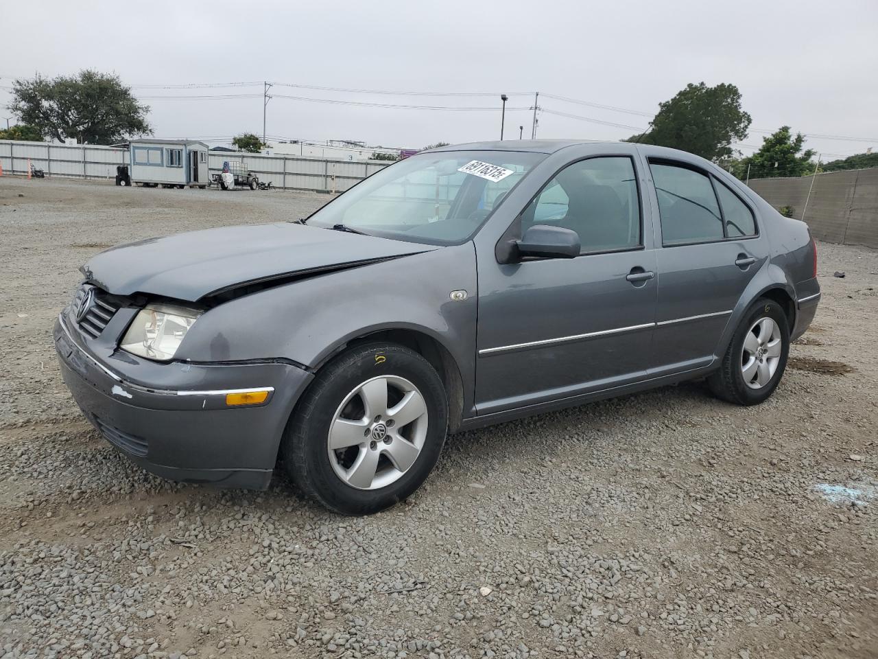 3VWSK69MX5M024142