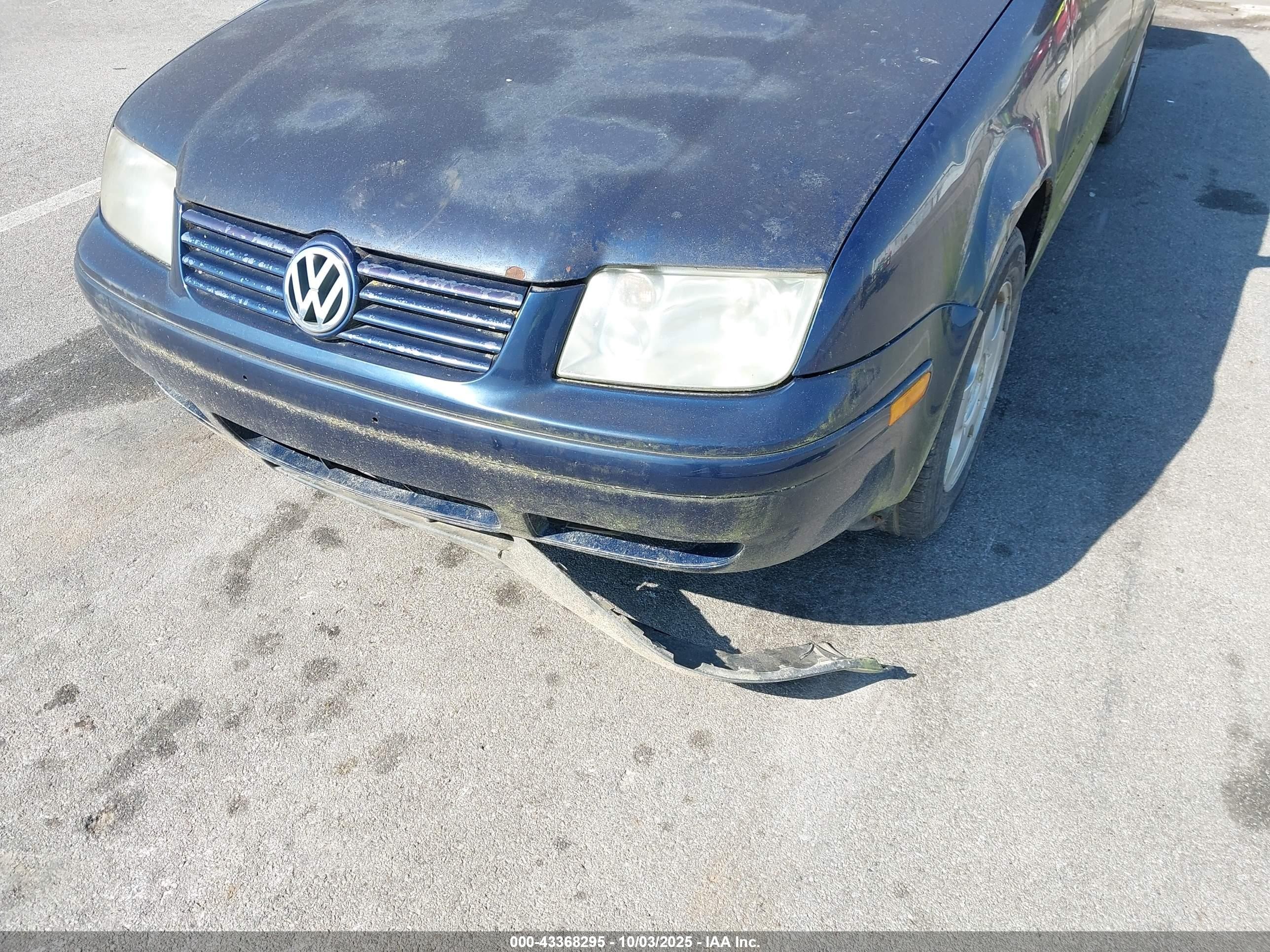 2002 Volkswagen Jetta Gls Tdi Blue vin: 3VWSP69M22M076538