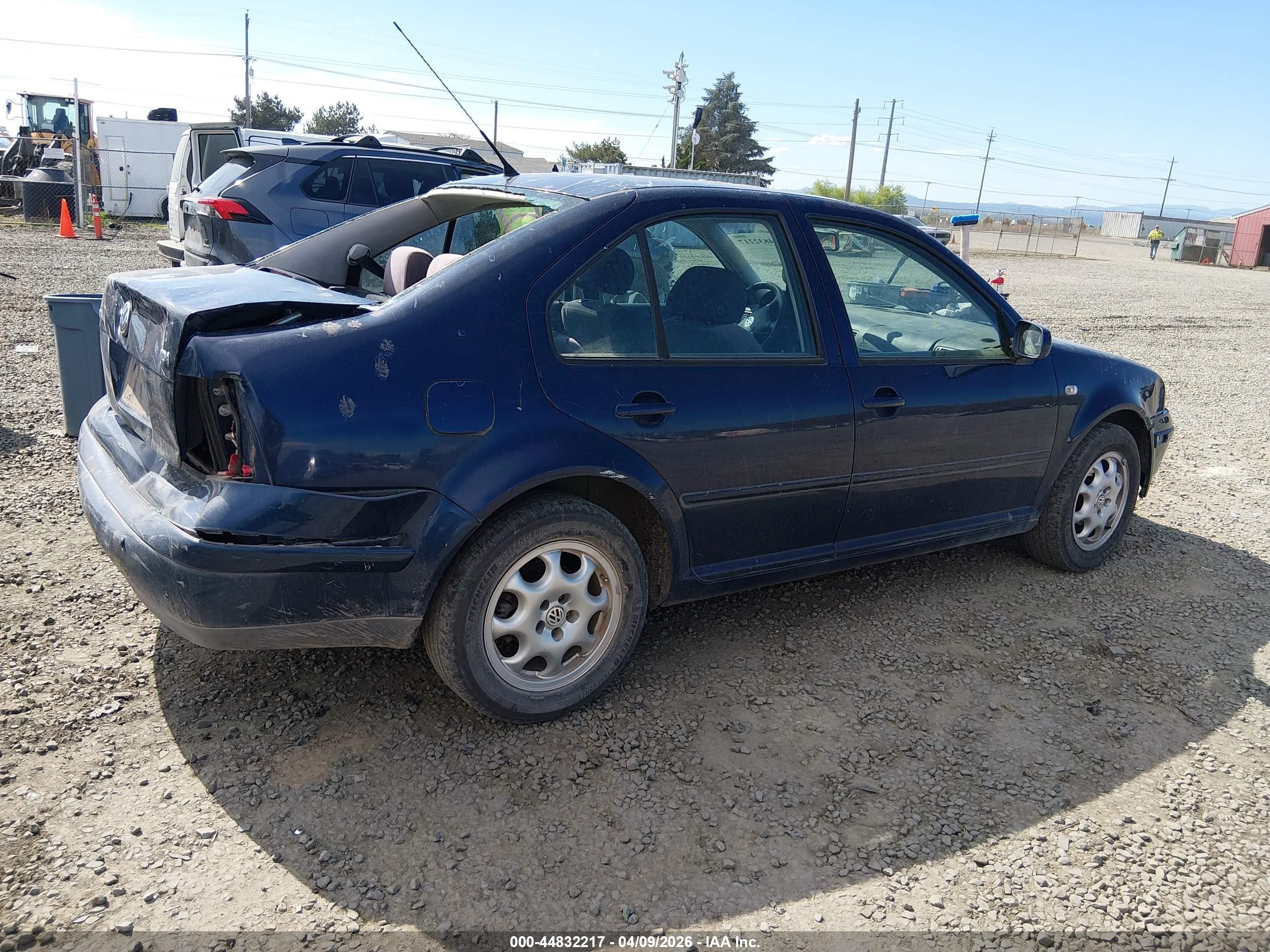 2002 Volkswagen Jetta Gls Tdi Blue vin: 3VWSP69M42M192050