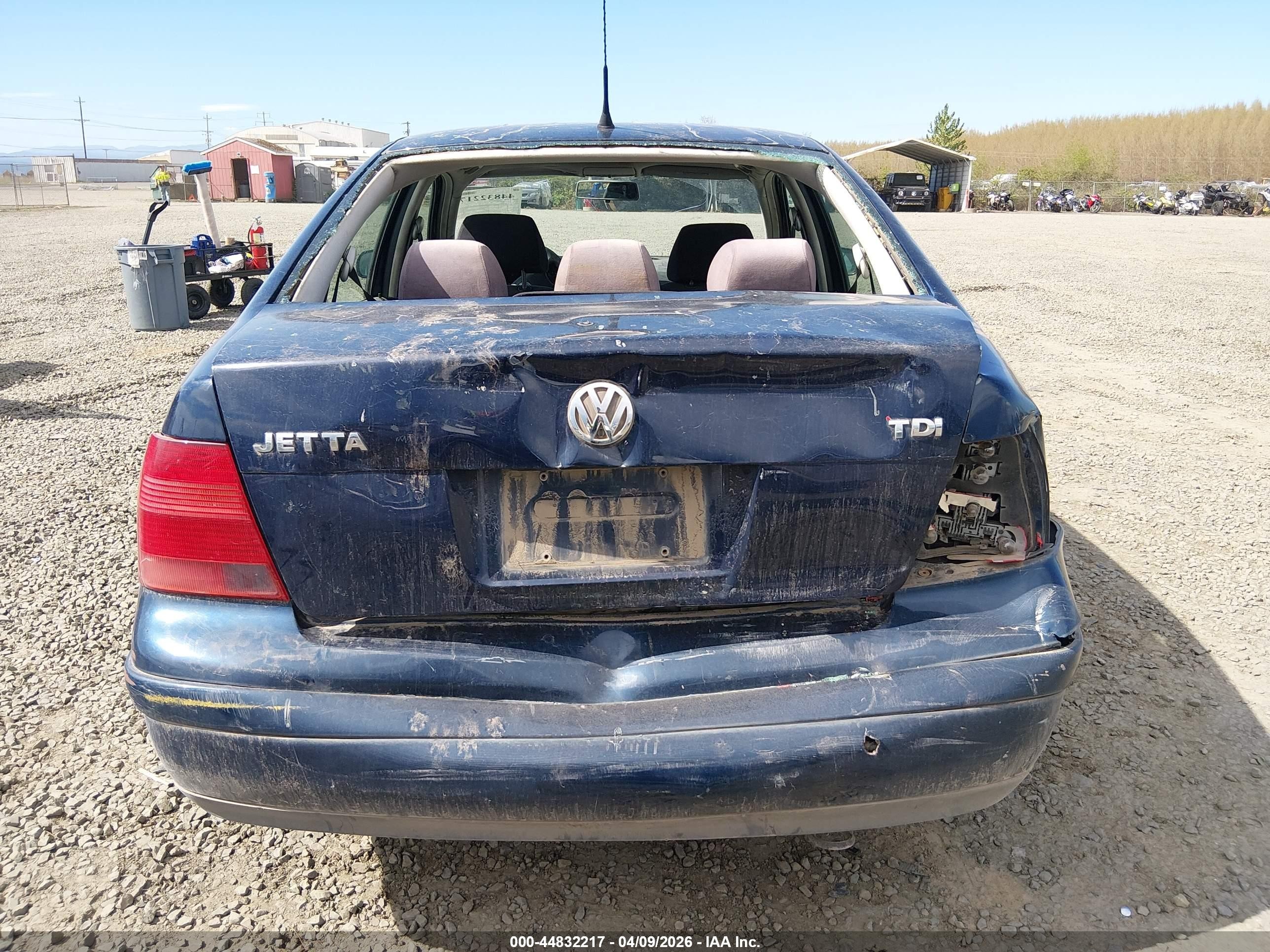 2002 Volkswagen Jetta Gls Tdi Blue vin: 3VWSP69M42M192050