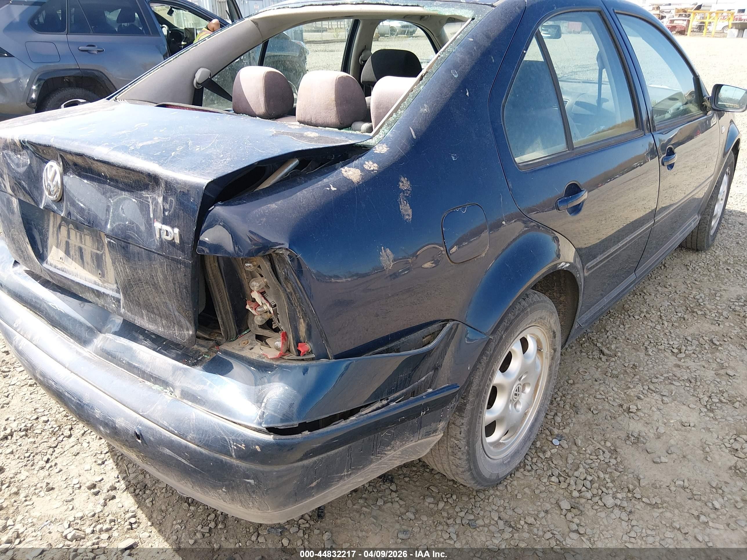 2002 Volkswagen Jetta Gls Tdi Blue vin: 3VWSP69M42M192050