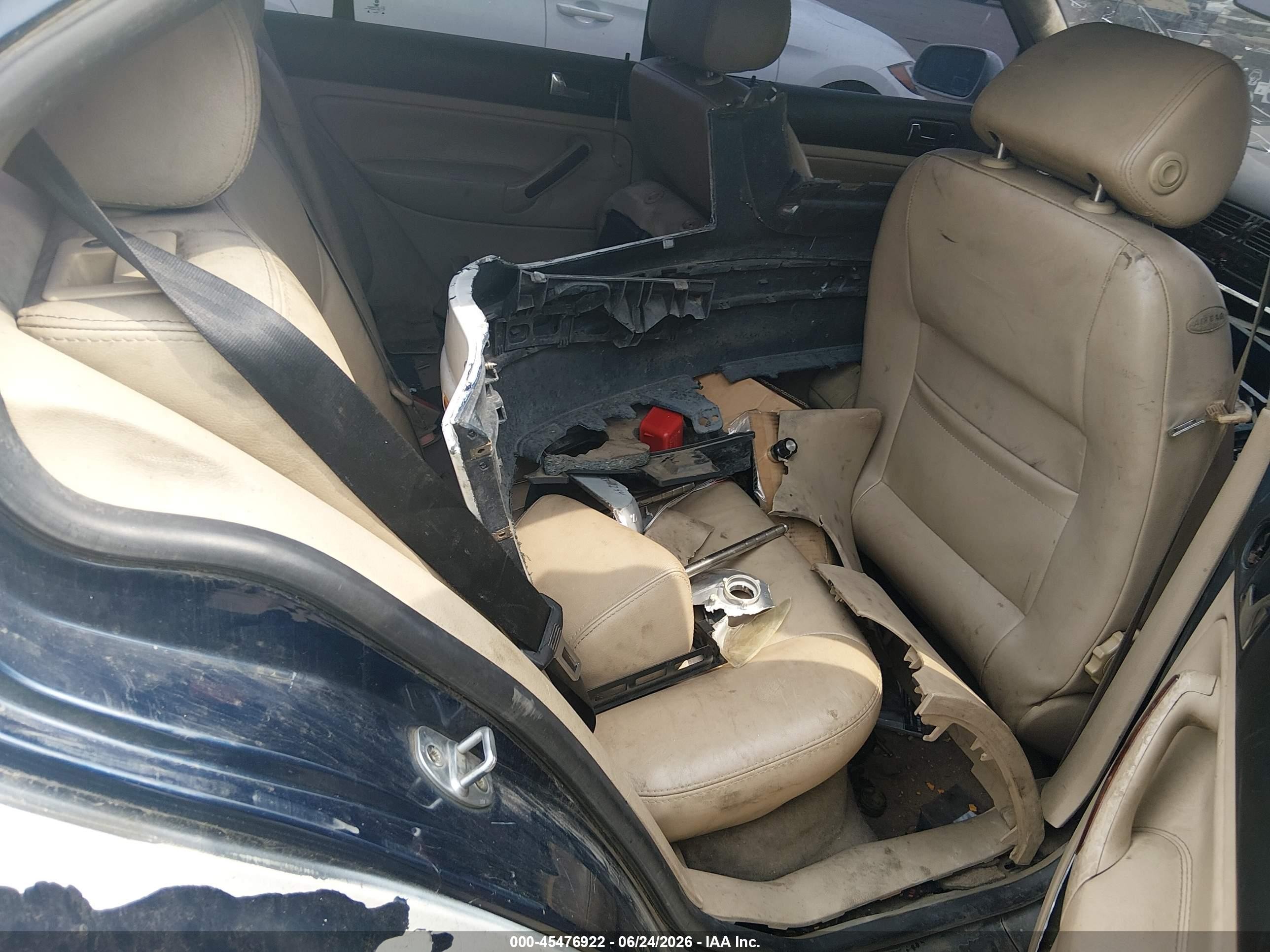 2001 Volkswagen Jetta Gls Tdi Белый vin: 3VWSP69M51M179659