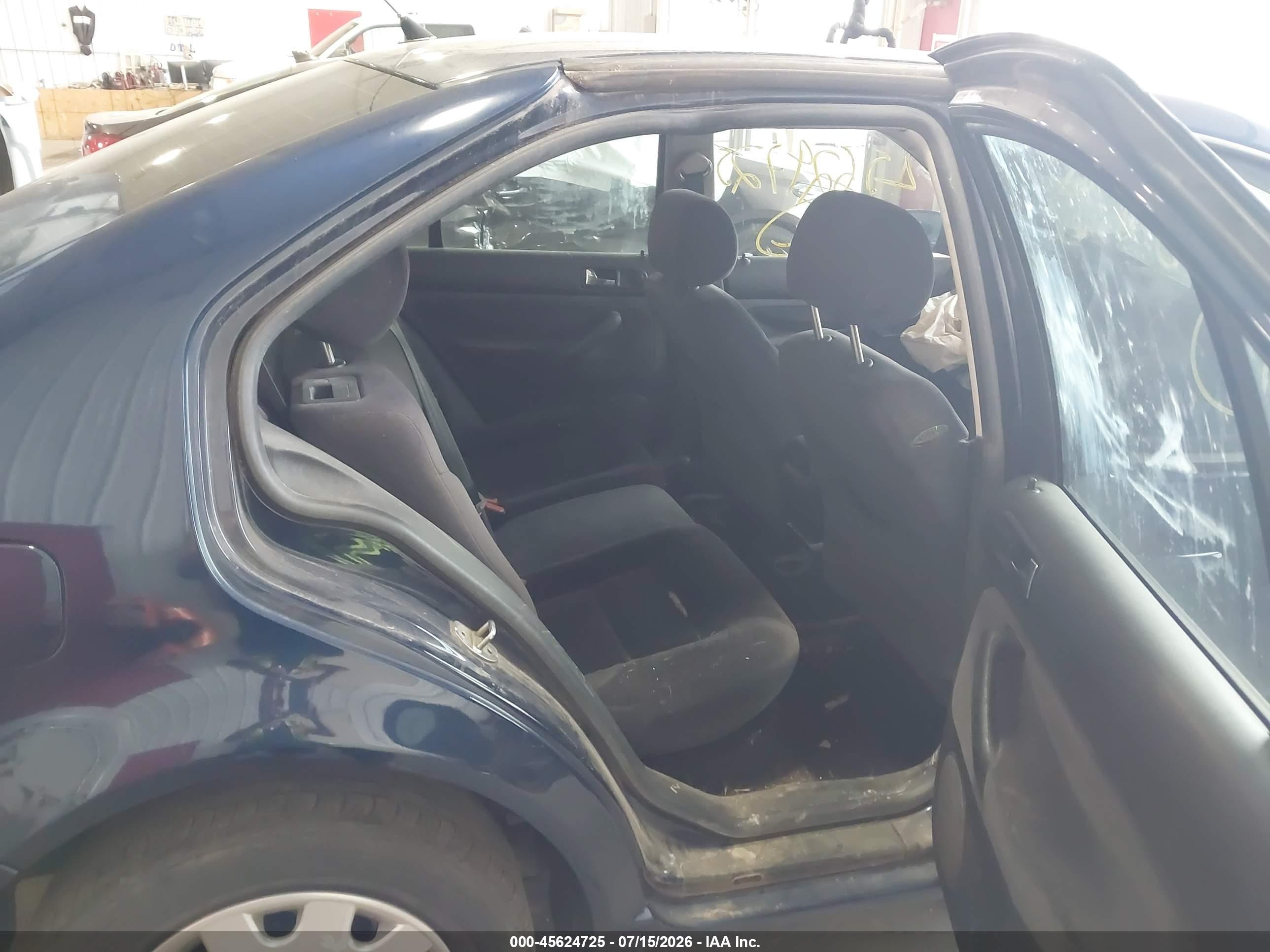 2002 Volkswagen Jetta Gls Tdi Blue vin: 3VWSP69M52M073973