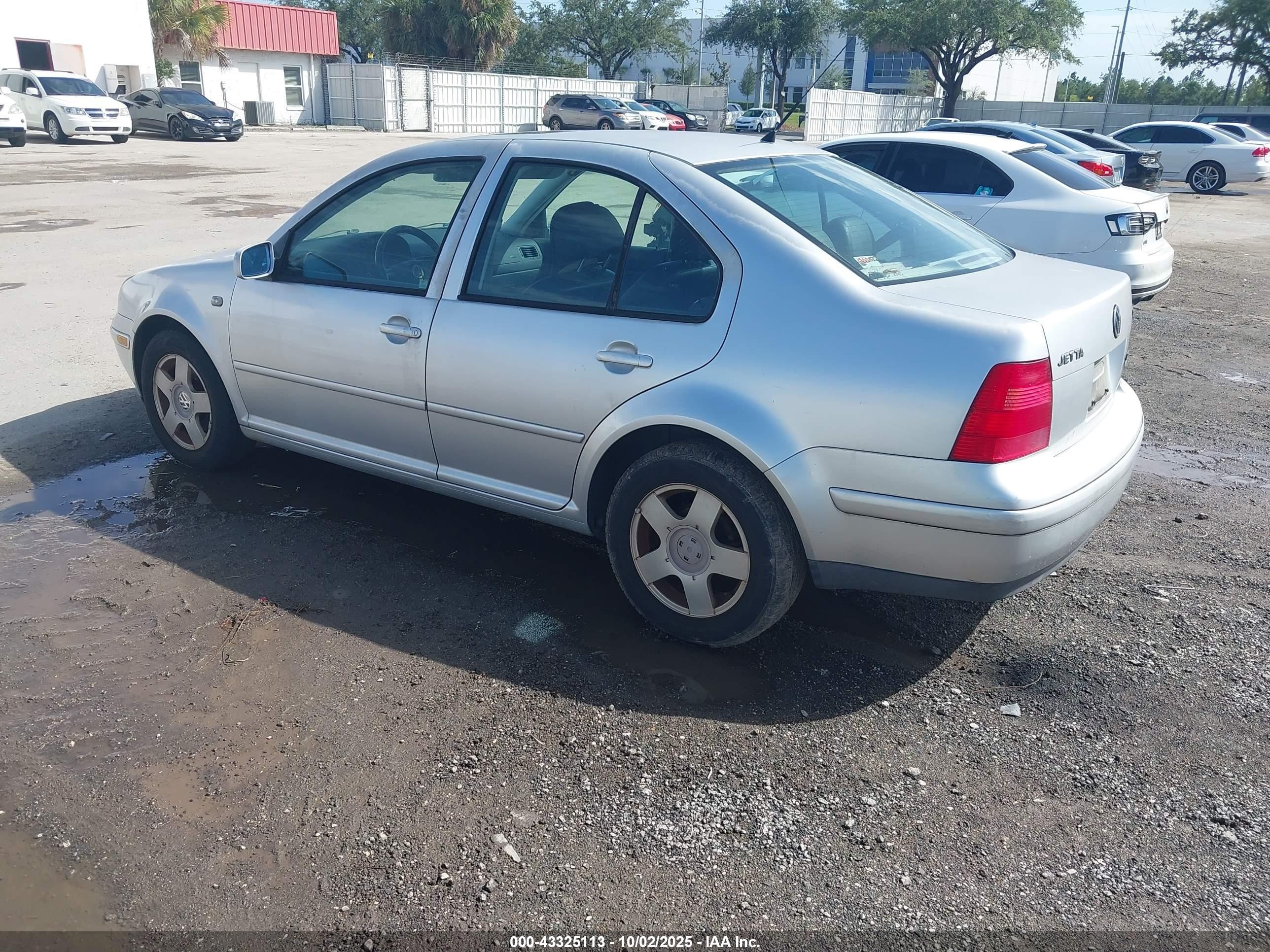 2002 Volkswagen Jetta Gls Tdi Silver vin: 3VWSP69M62M018609