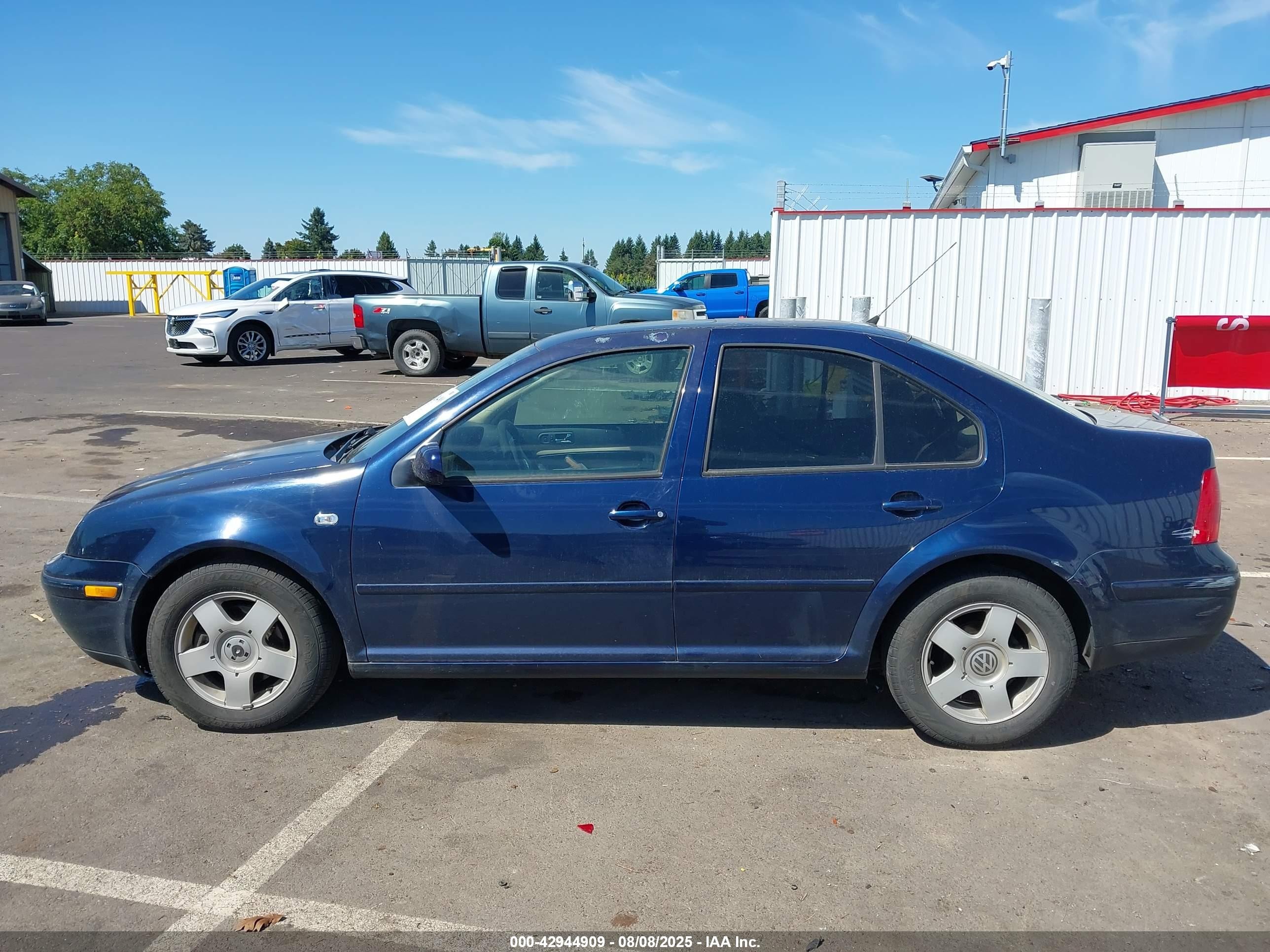 2002 Volkswagen Jetta Gls Tdi Blue vin: 3VWSP69M72M103037