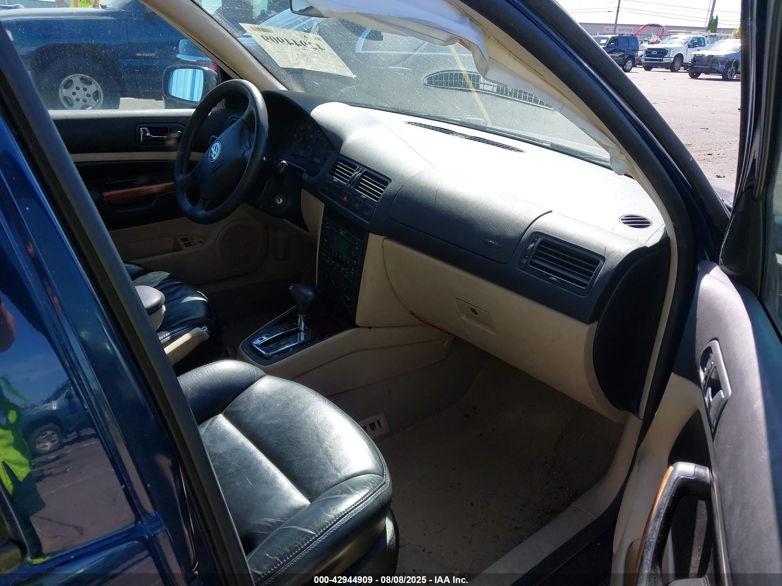 2002 Volkswagen Jetta Gls Tdi Blue vin: 3VWSP69M72M103037