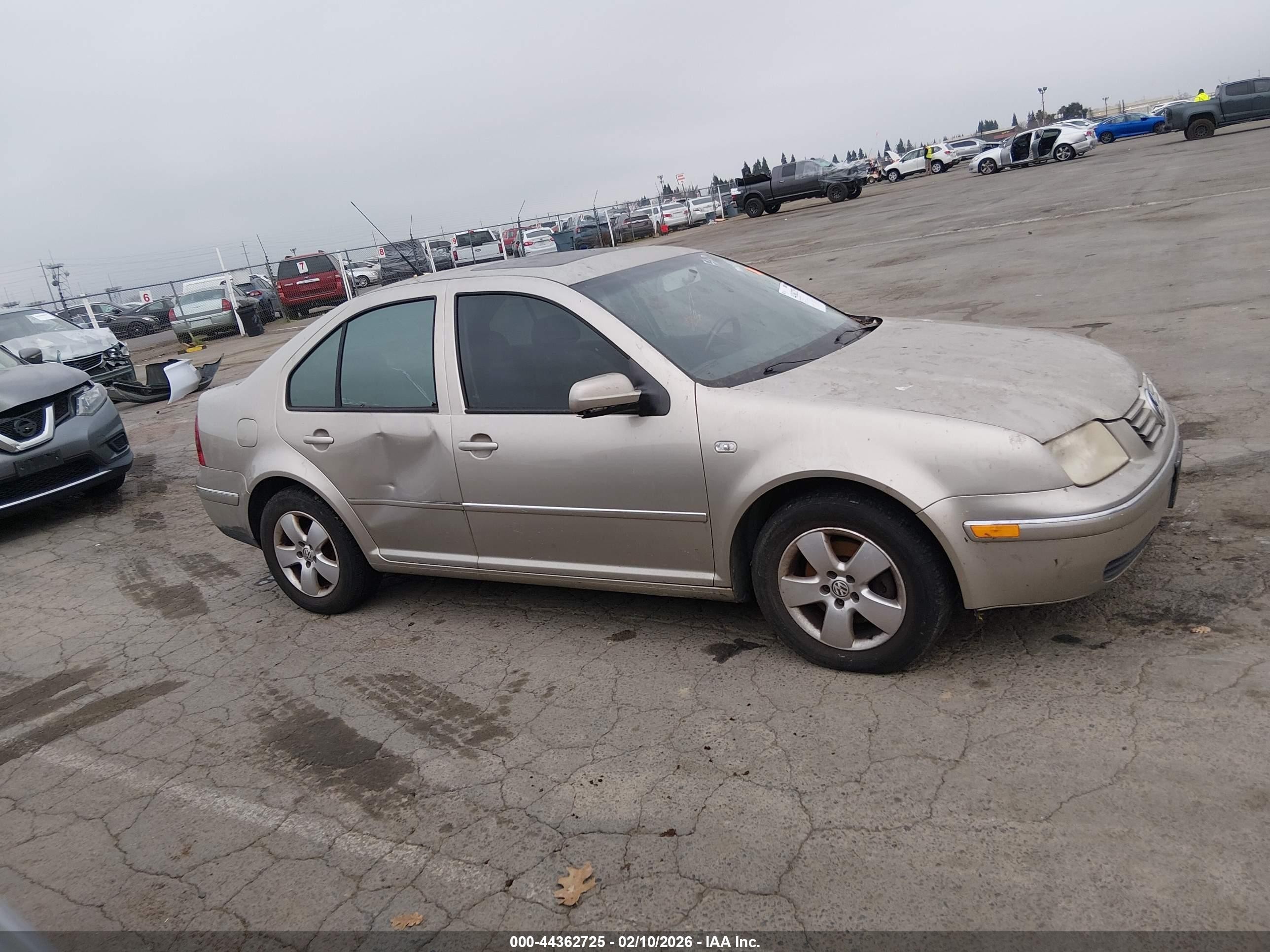 2005 Volkswagen Jetta Gls Tdi Gold vin: 3VWSR69MX5M044838