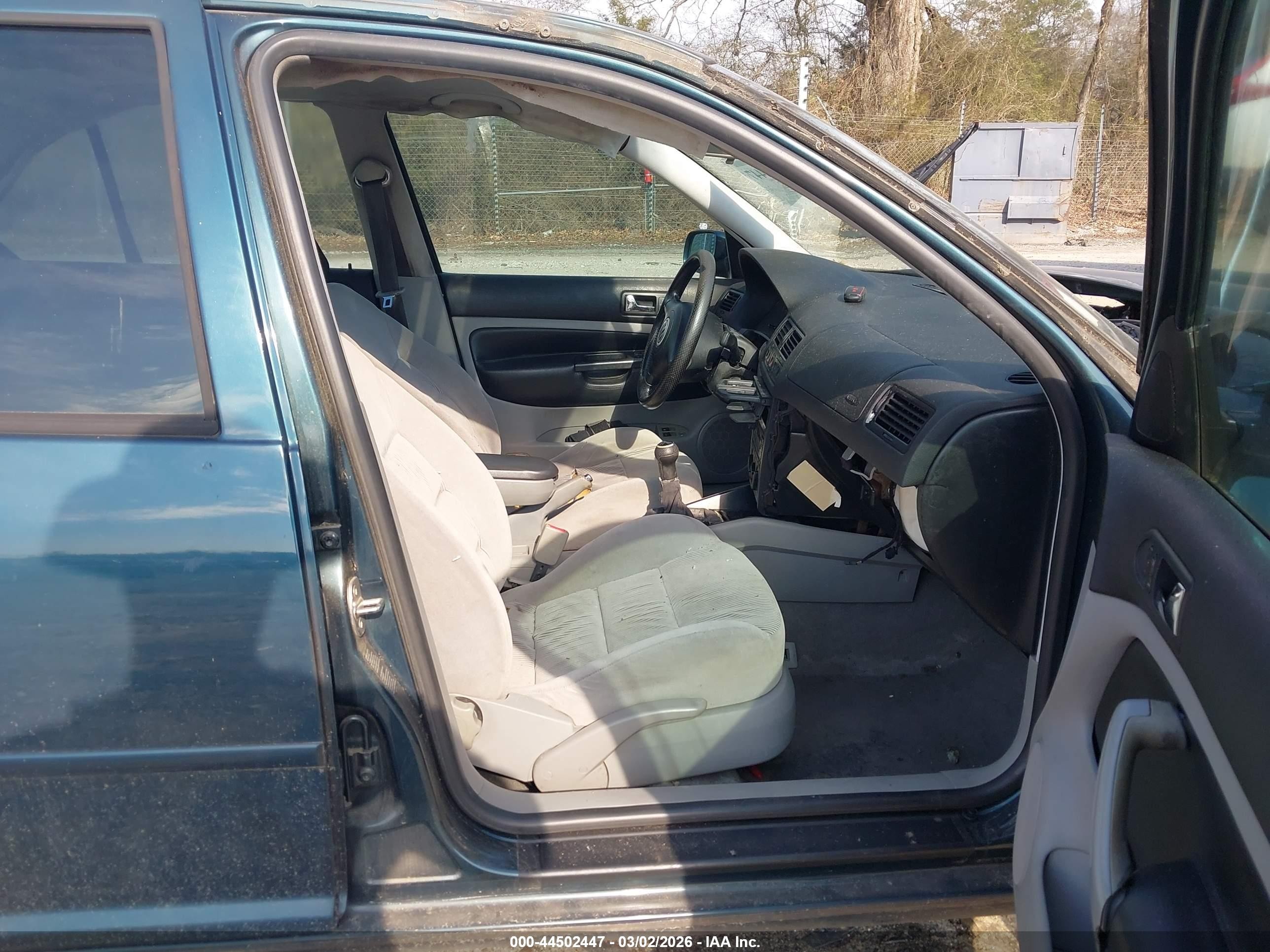 2001 Volkswagen Jetta Gls Green vin: 3VWSS29M71M052239