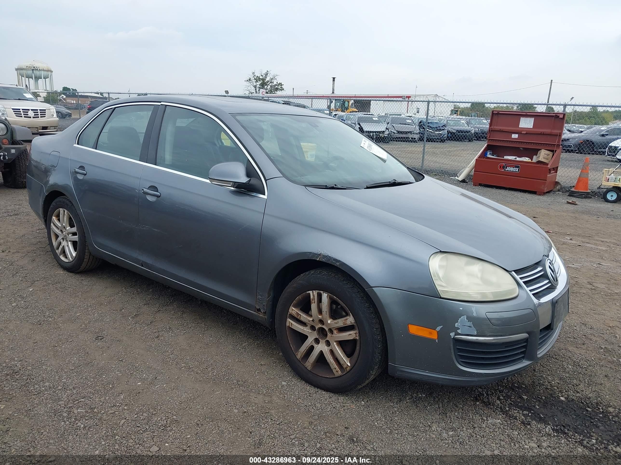 3VWST71K05M647895