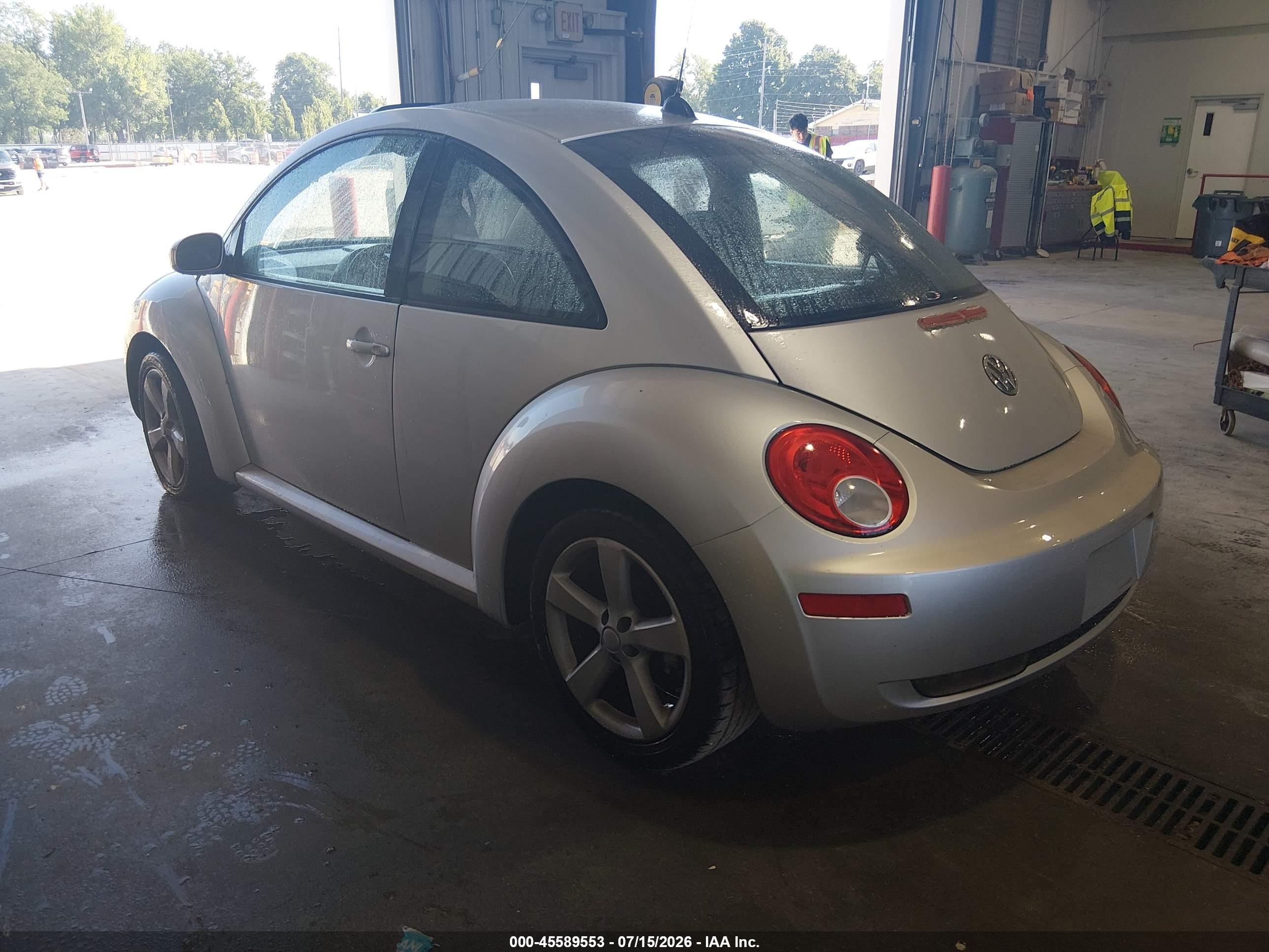 2006 Volkswagen New Beetle 2.5/2.5 (a6) Gray vin: 3VWSW31C06M402928