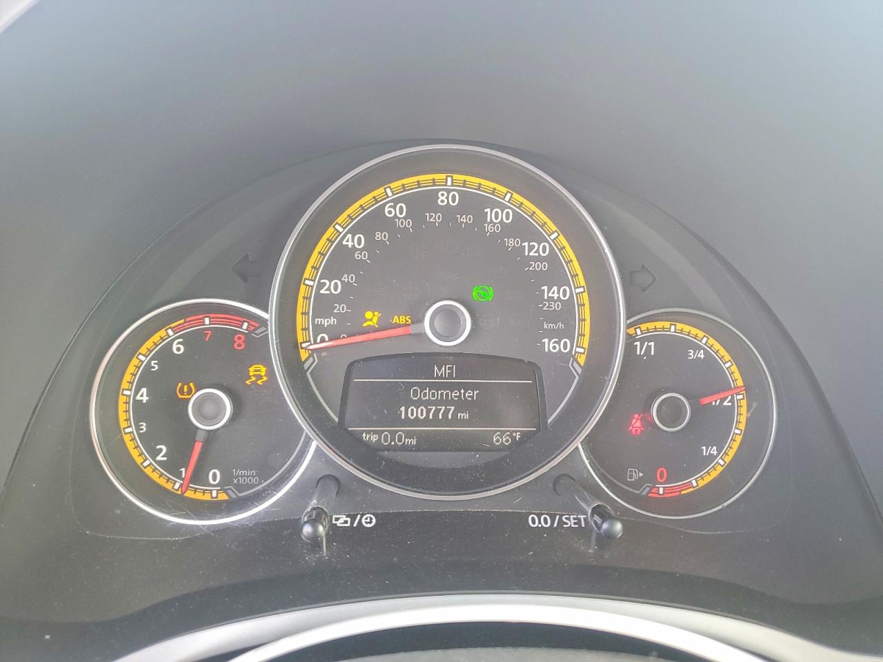 2017 Volkswagen Beetle Dune Gold vin: 3VWT17AT0HM807166