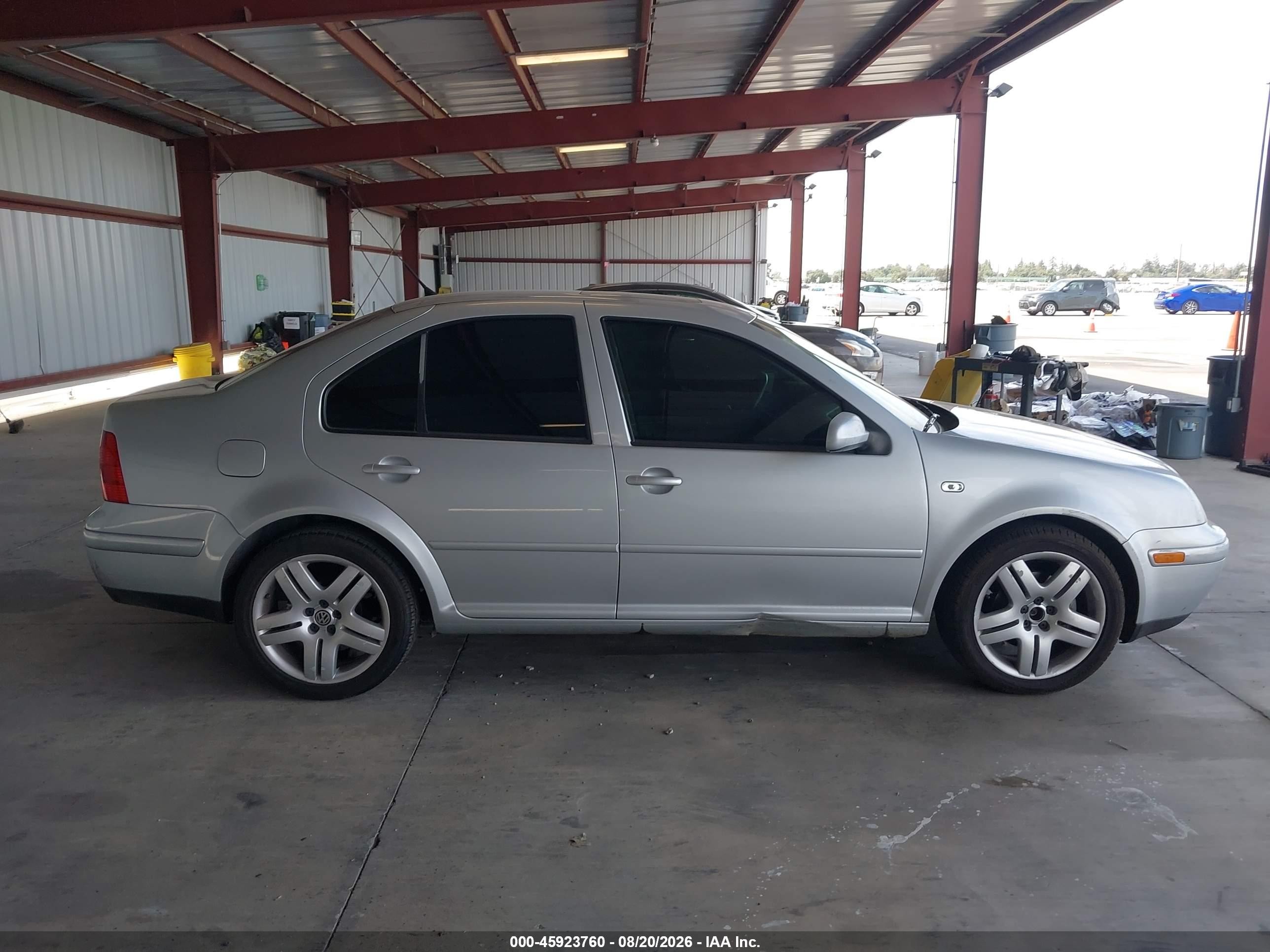 2003 Volkswagen Jetta Glx Серебряный vin: 3VWTH69M53M047148