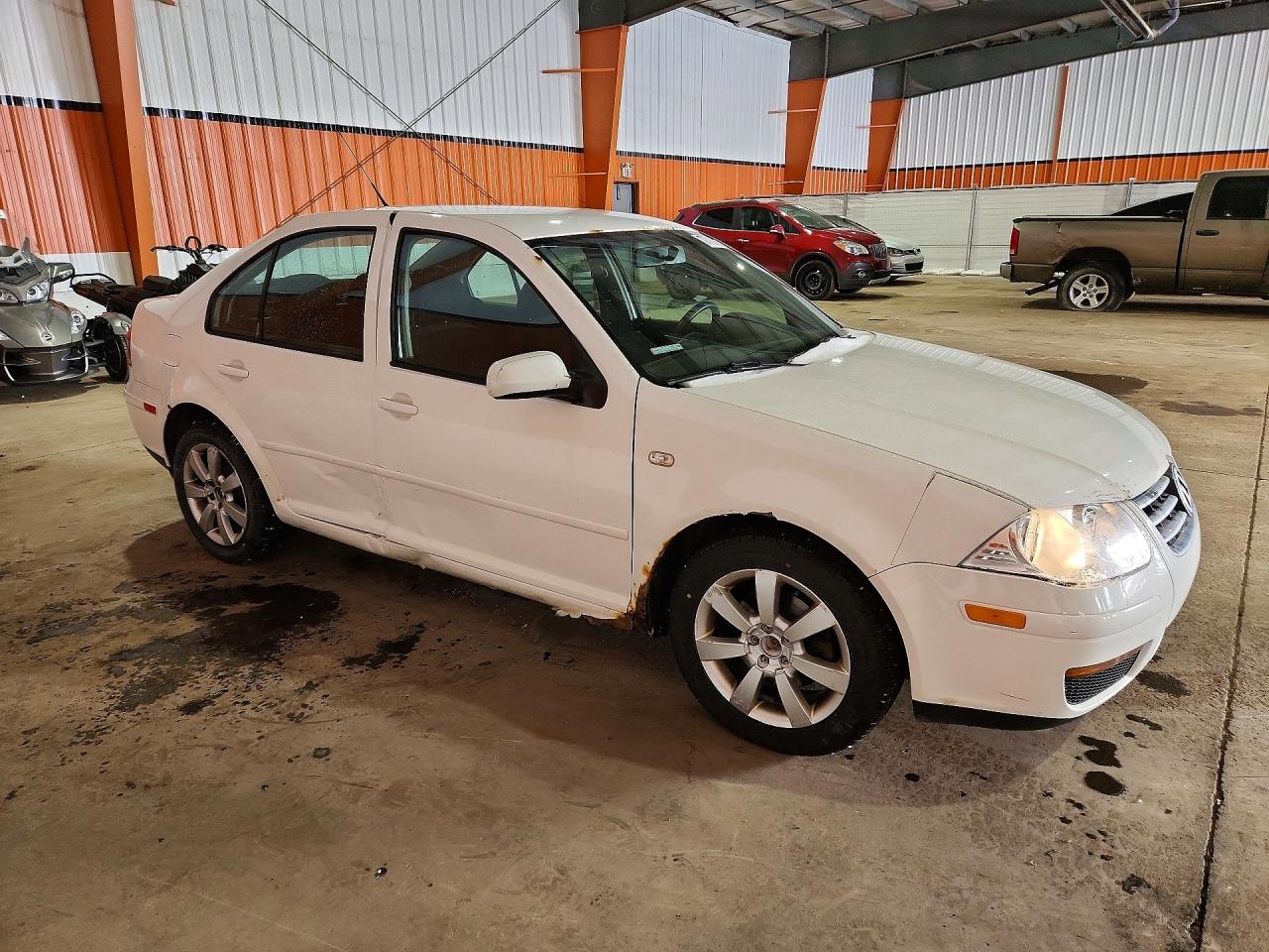 2009 Volkswagen City Jetta White vin: 3VWTK69M09M618989