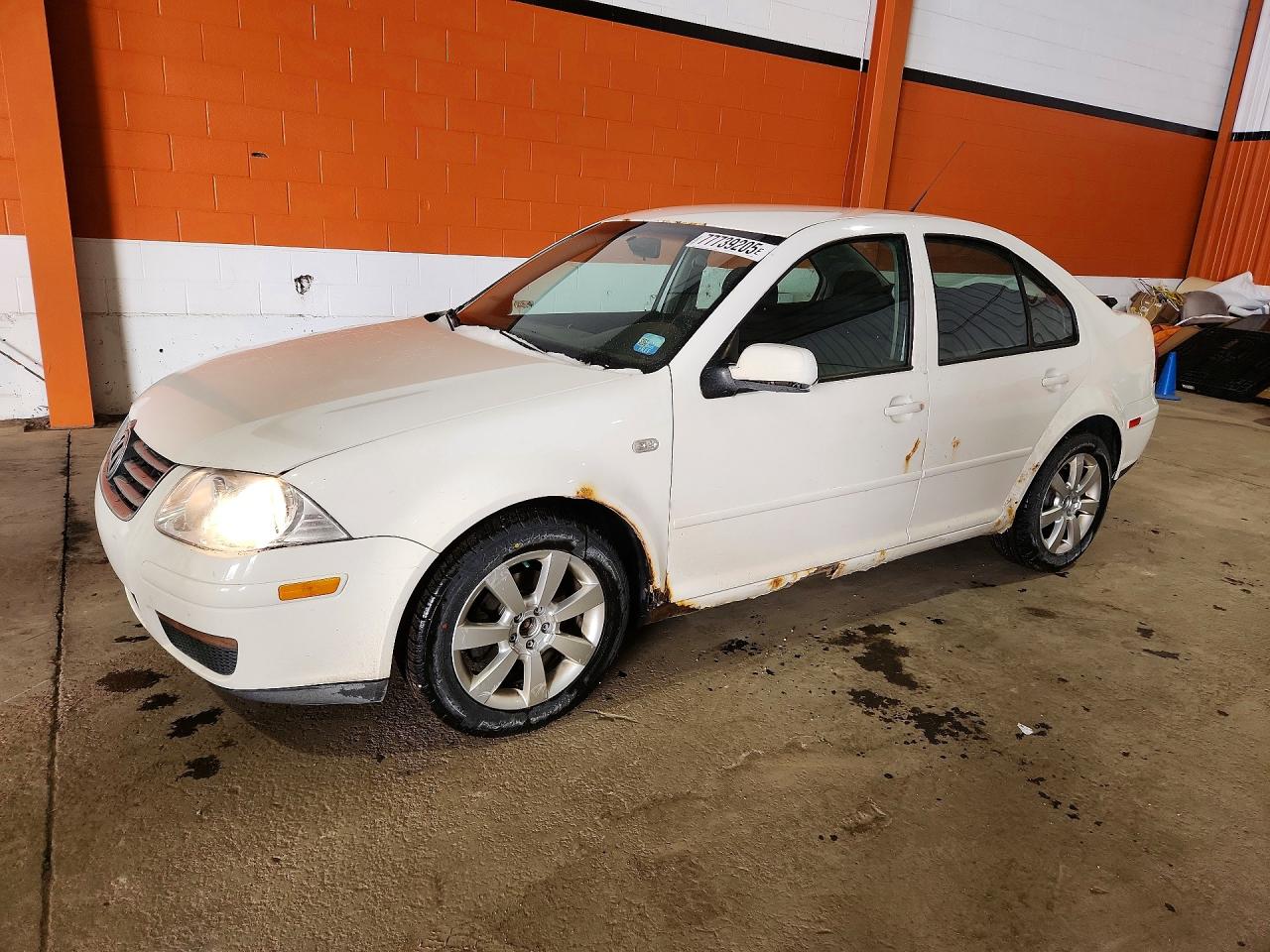 2009 Volkswagen City Jetta White vin: 3VWTK69M09M618989