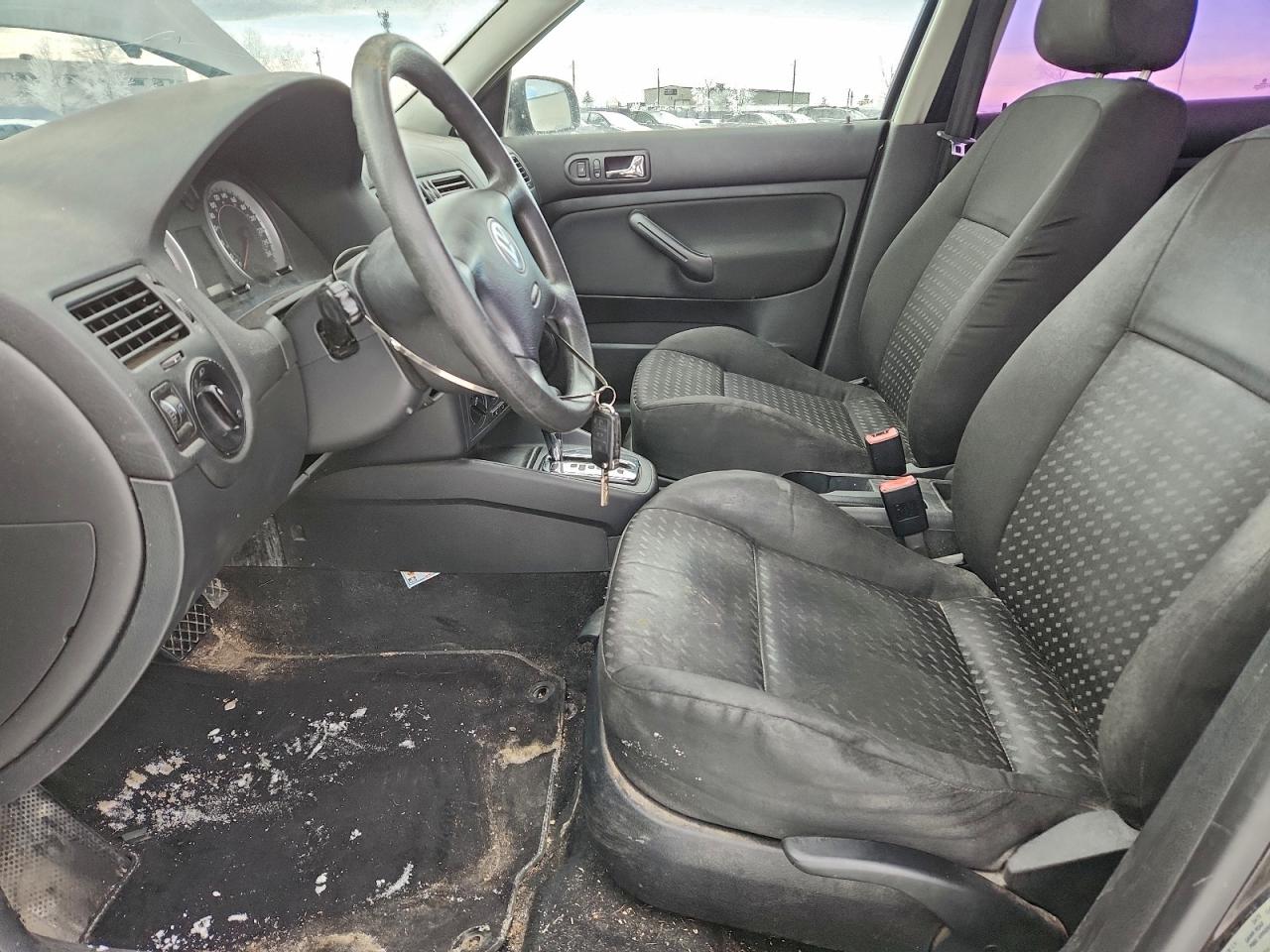 2007 Volkswagen City Jetta Черный vin: 3VWTK69MX7M646604