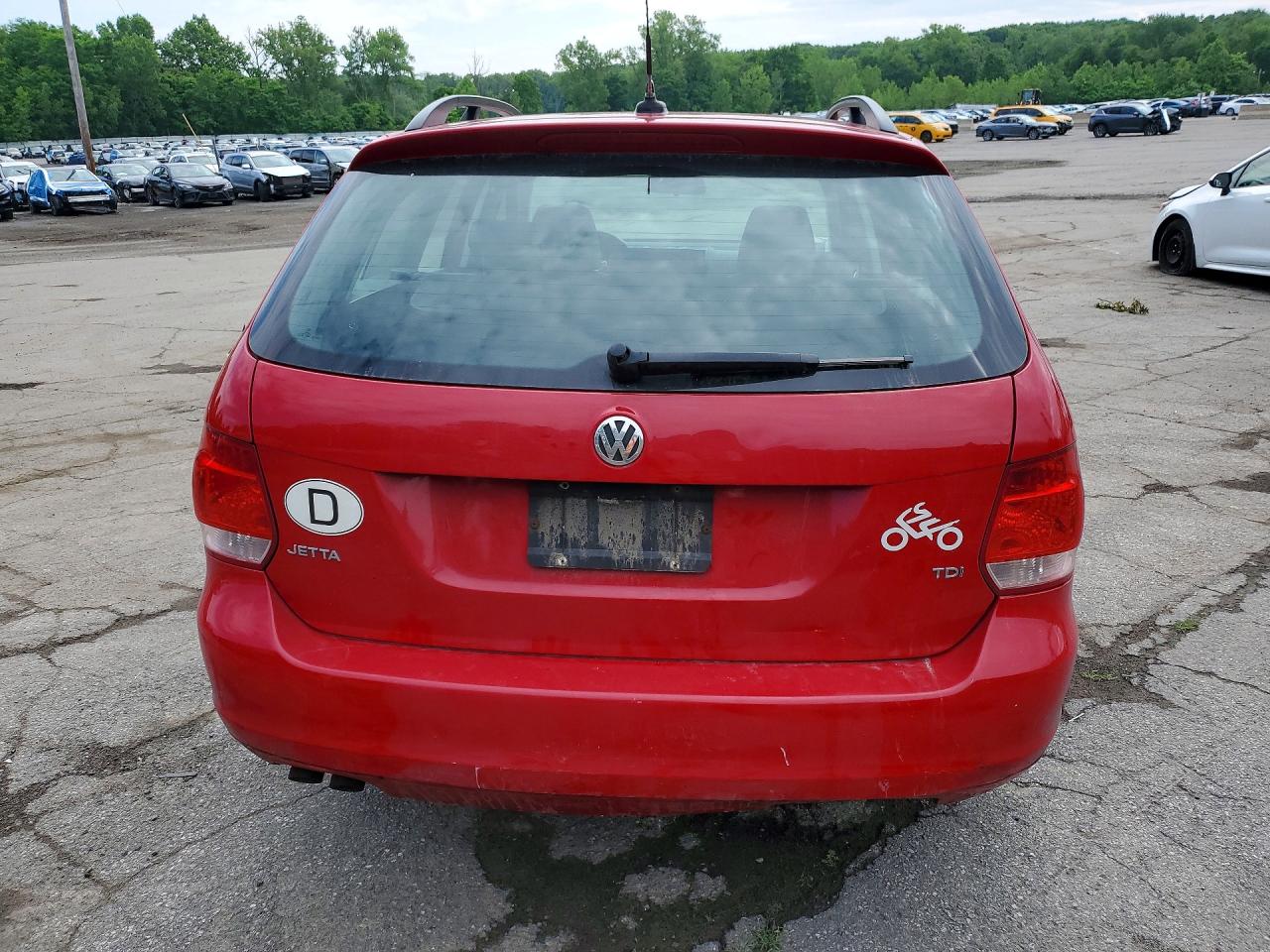 2009 Volkswagen Jetta Tdi Red vin: 3VWTL71K39M348136