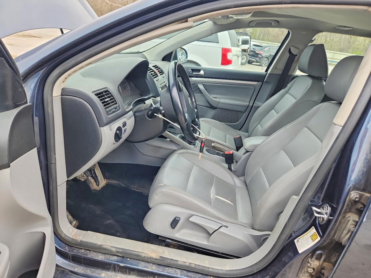 2009 Volkswagen Jetta Tdi Black vin: 3VWTL71K89M304584