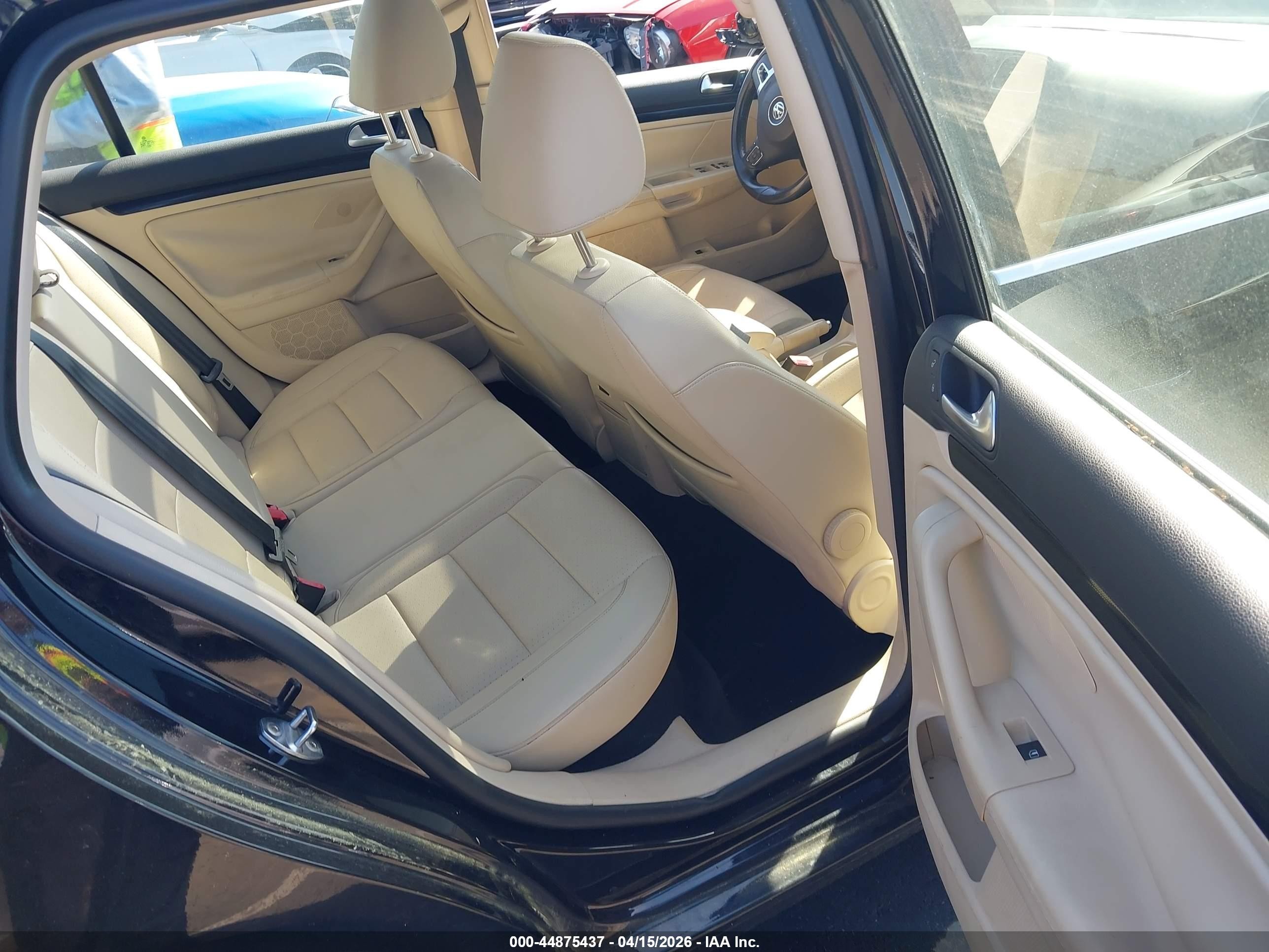 2010 Volkswagen Jetta Tdi Черный vin: 3VWTL7AJ2AM672321