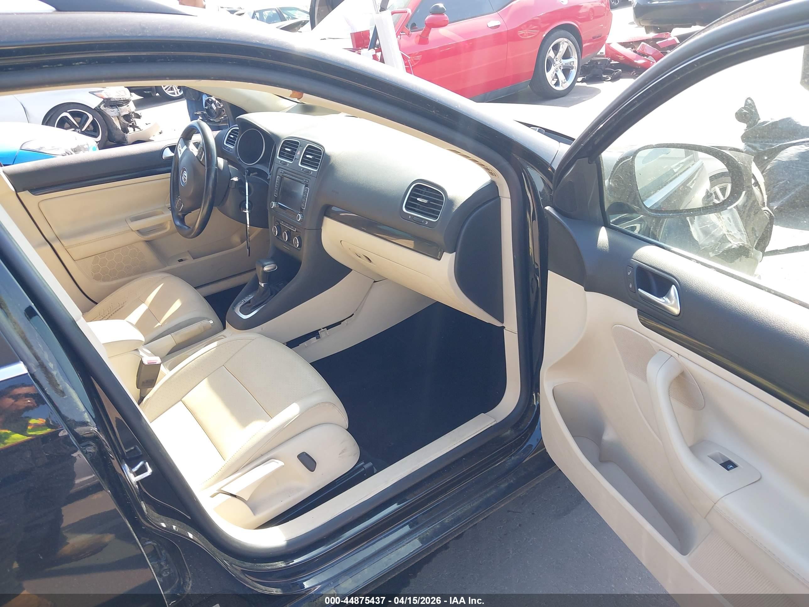 2010 Volkswagen Jetta Tdi Черный vin: 3VWTL7AJ2AM672321