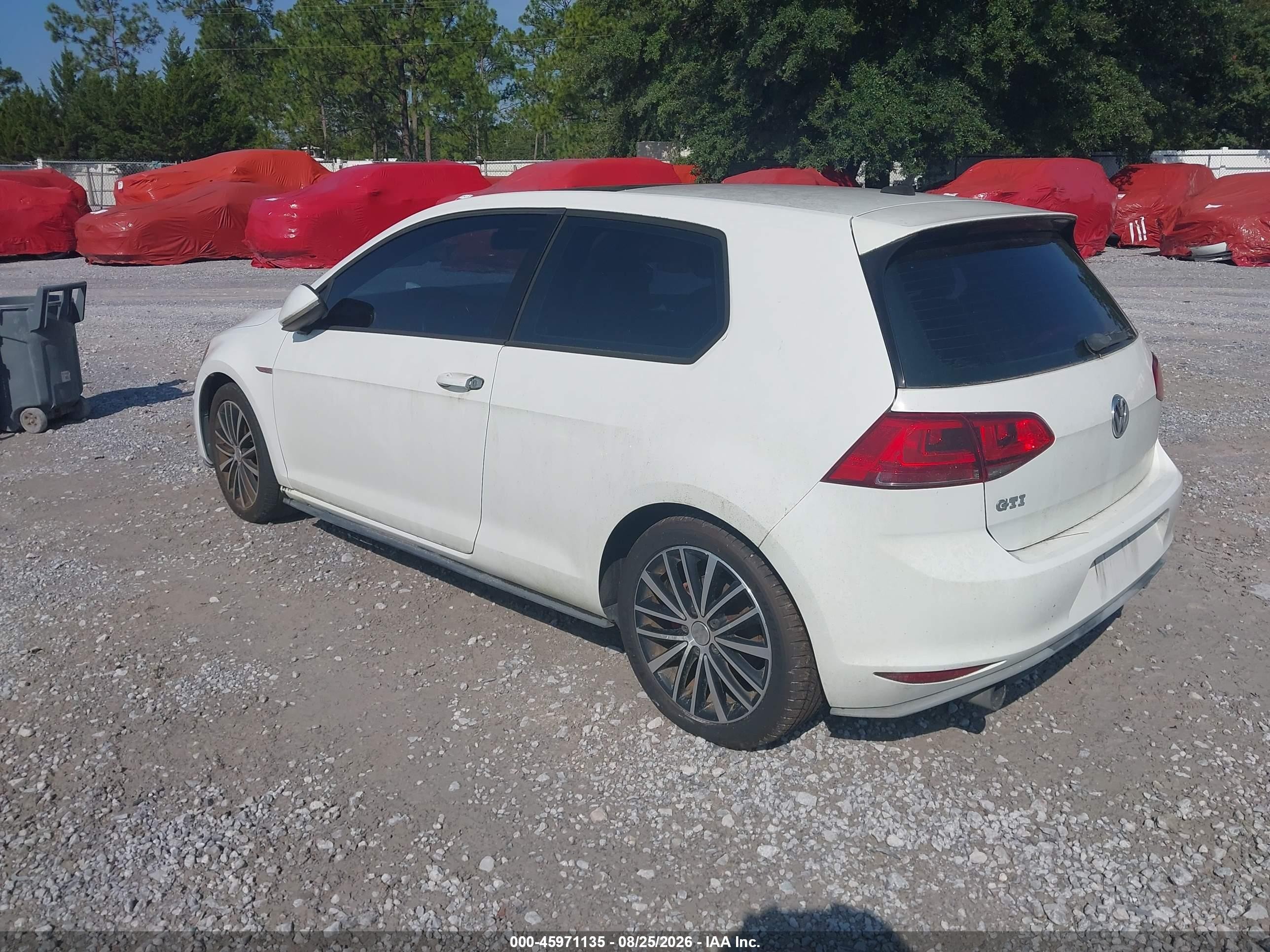 2015 Volkswagen Golf Gti 2.0t Se 2-door White vin: 3VWTT7AU4FM045993