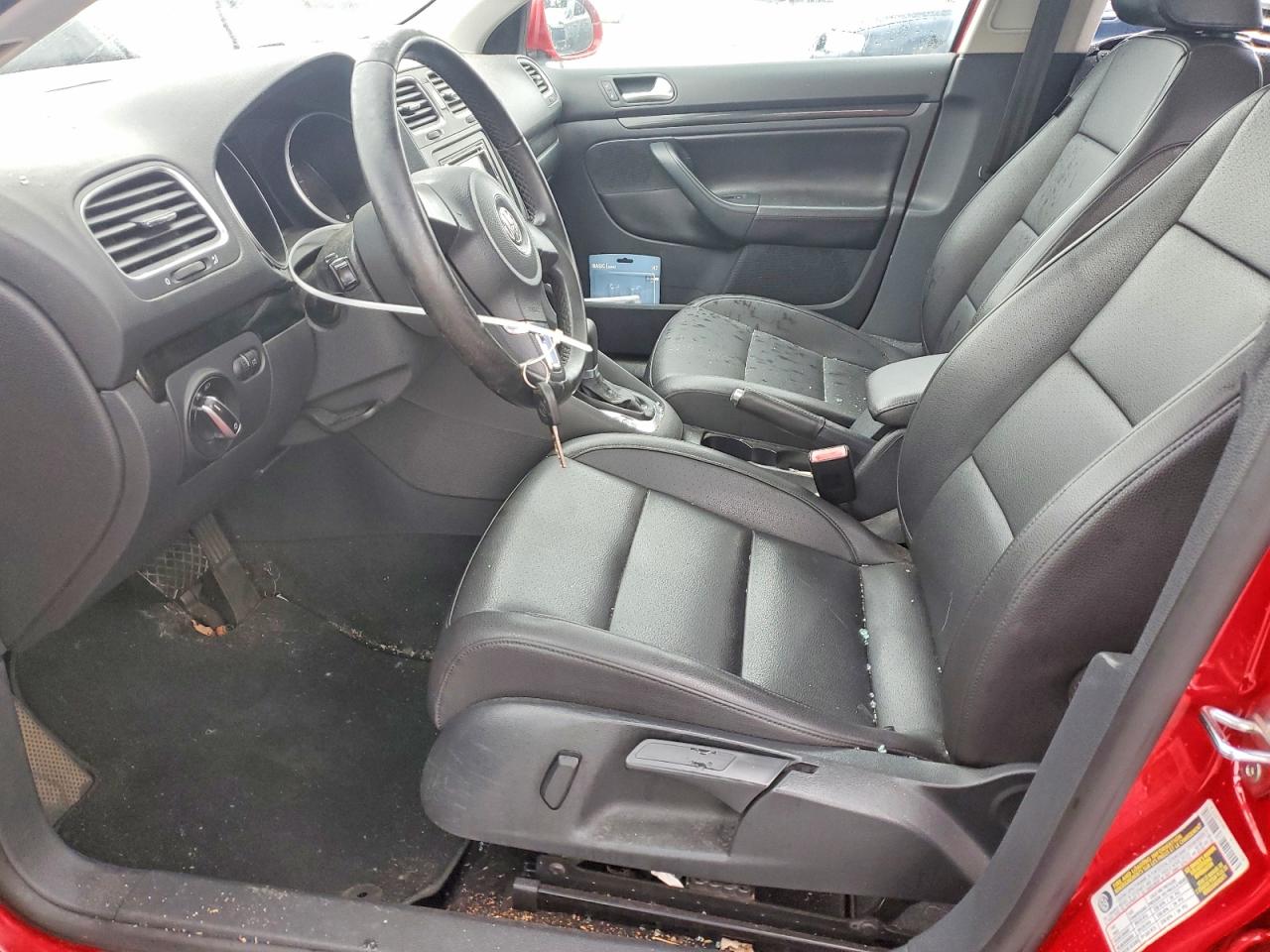 2010 Volkswagen Jetta Se Red vin: 3VWTZ7AJ3AM697310