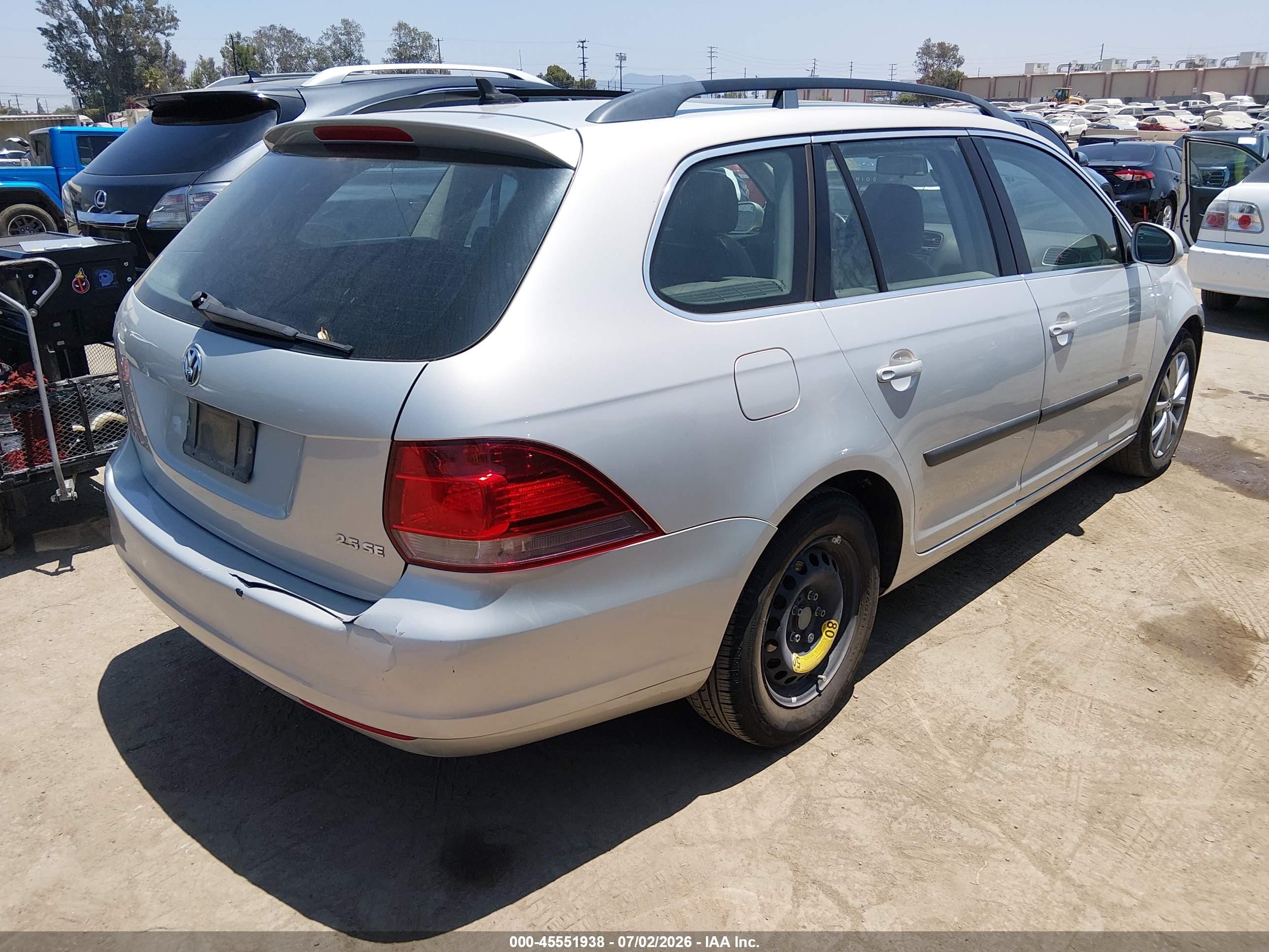 2010 Volkswagen Jetta Se Silver vin: 3VWTZ7AJ5AM692495