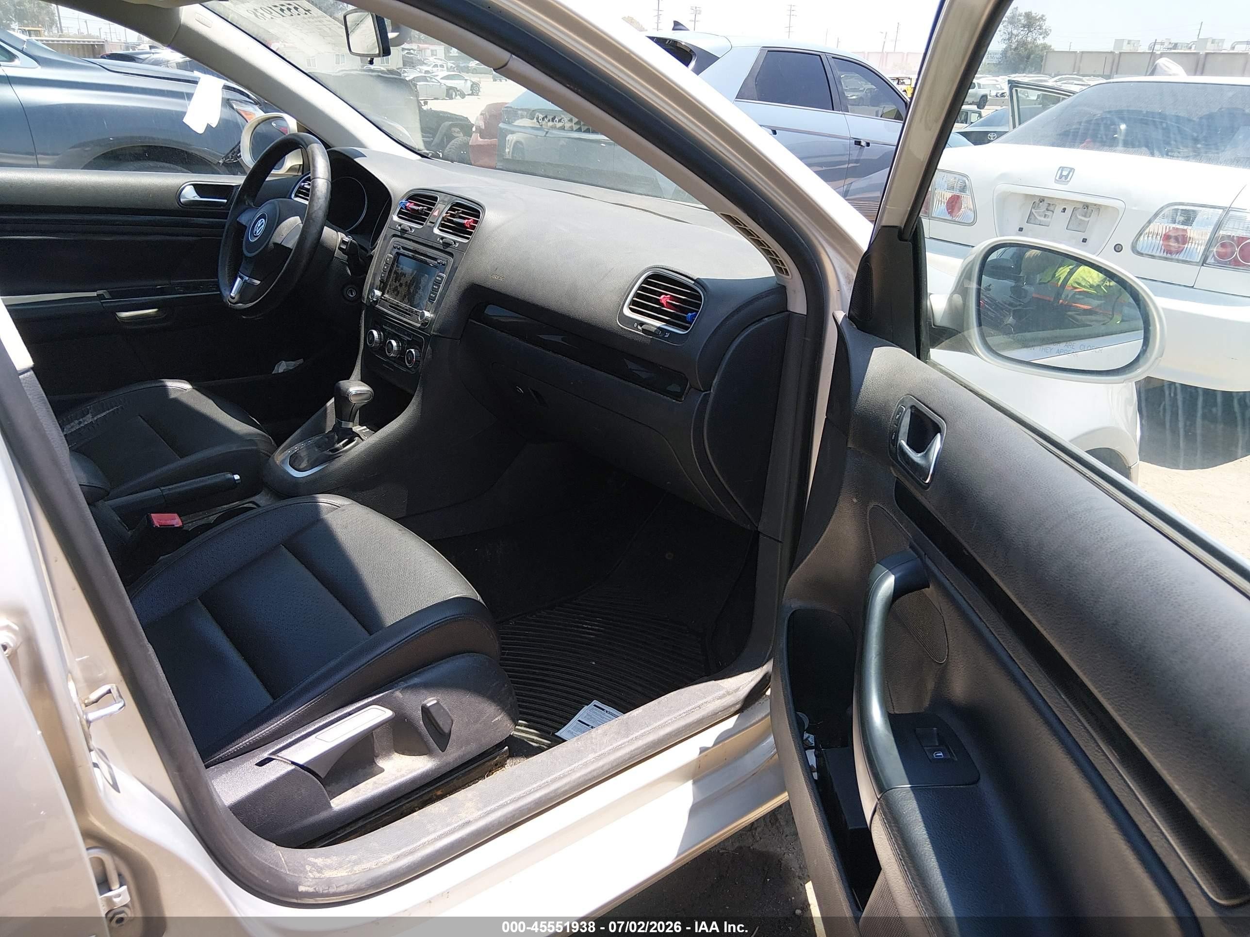 2010 Volkswagen Jetta Se Silver vin: 3VWTZ7AJ5AM692495